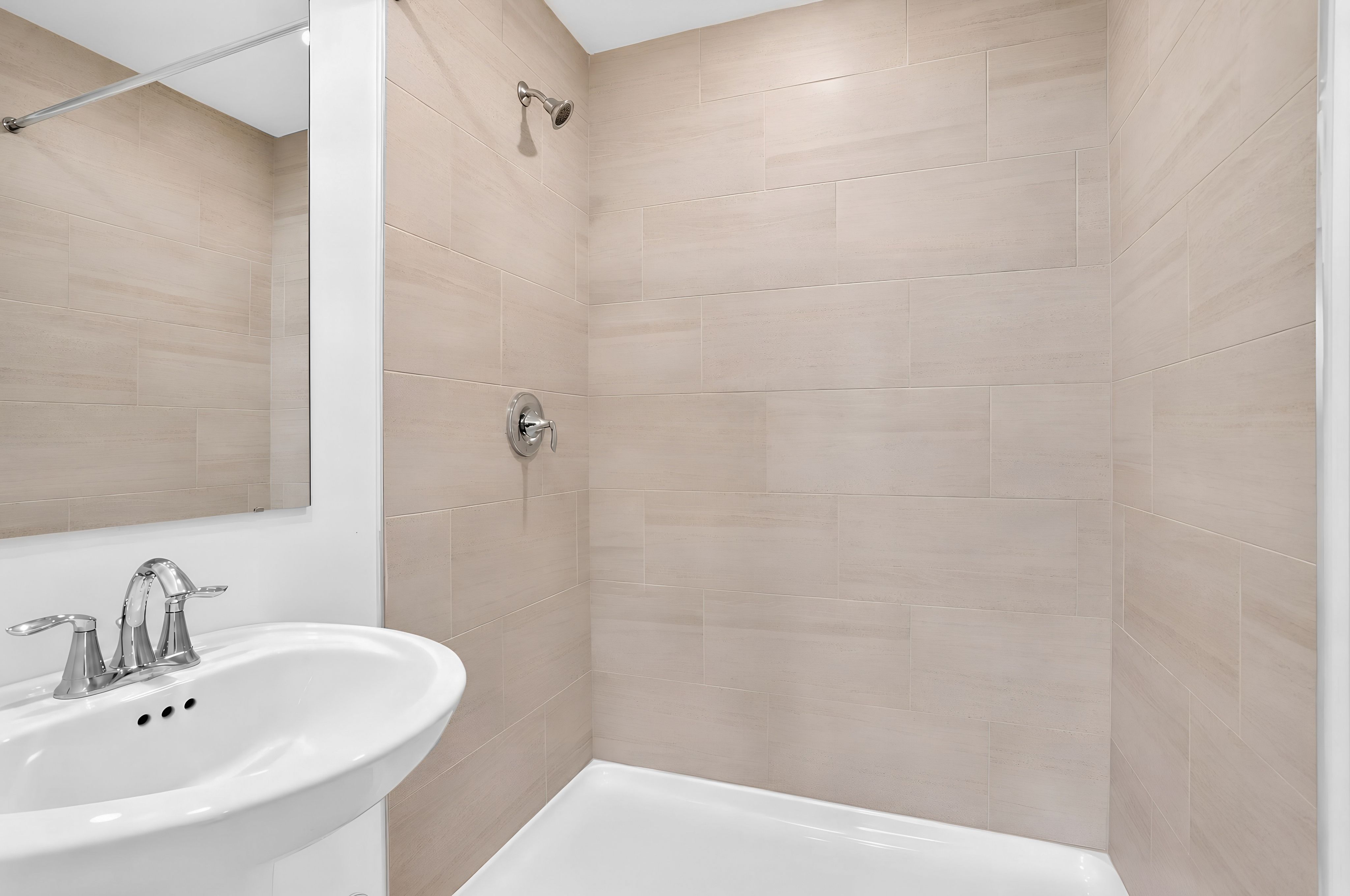 Townes Collectionat Hopewell Pershing Bath3 F1