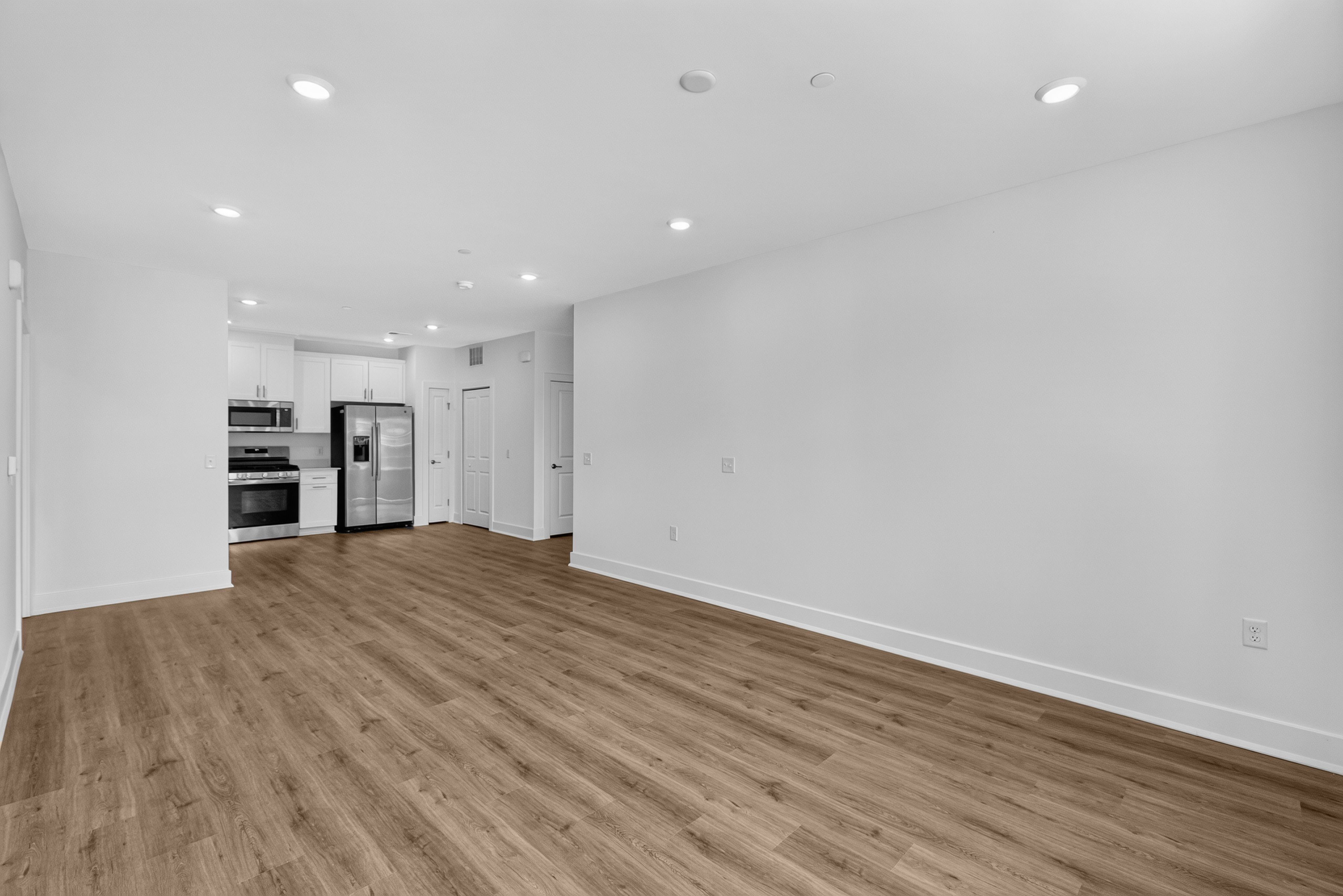 Lofts Collectionat Hopewell Acadia Dining 1of2 F1