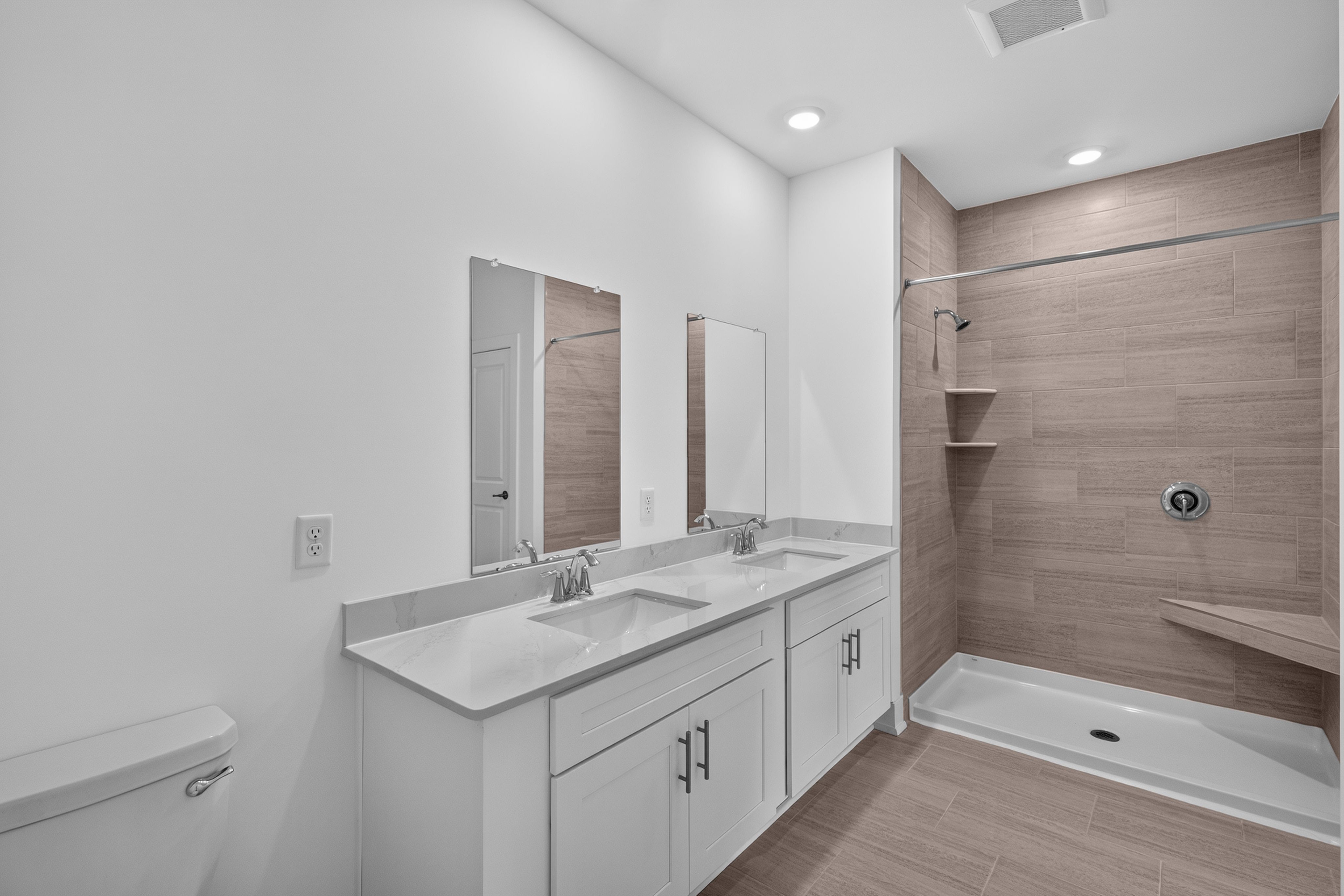 Lofts Collectionat Hopewell Acadia Owners Bath 1of2 F1