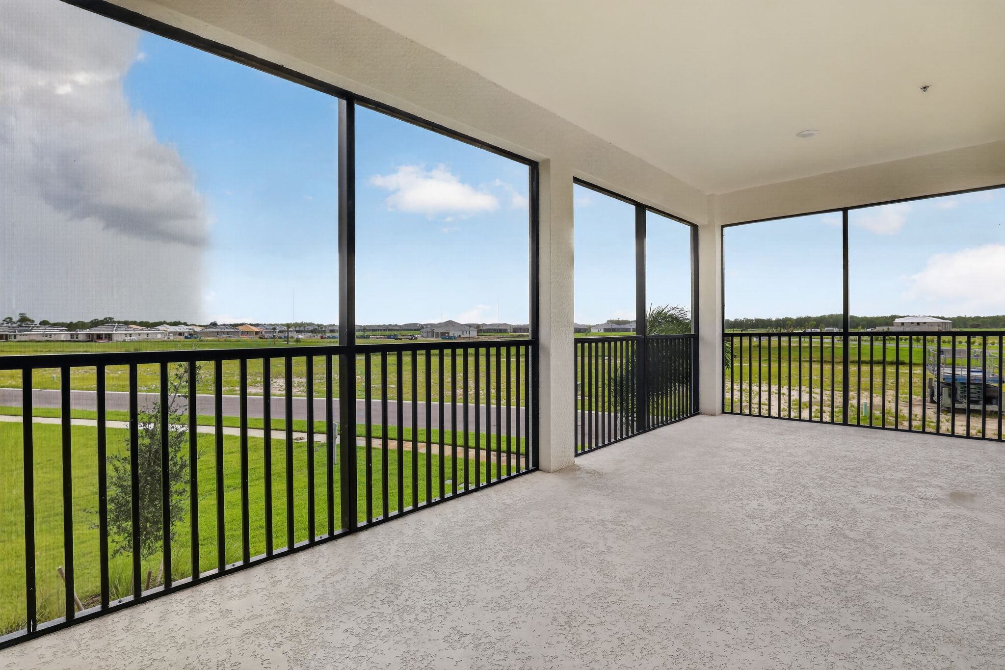 03 15888 Grn Acrs Ave 4222 Exterior 9064
