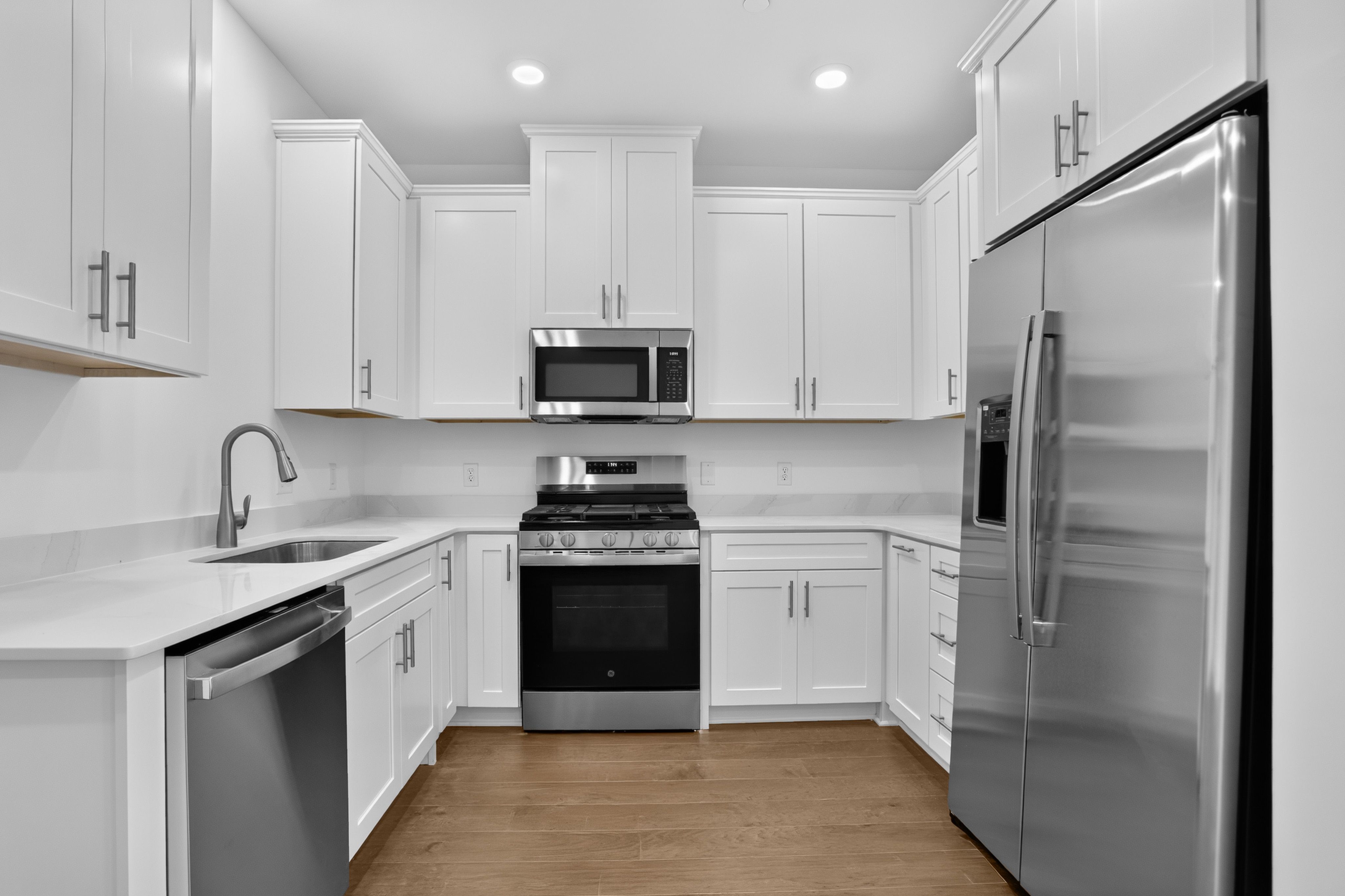 Terraces Collectionat Hopewell Collins Kitchen 1of3 F1