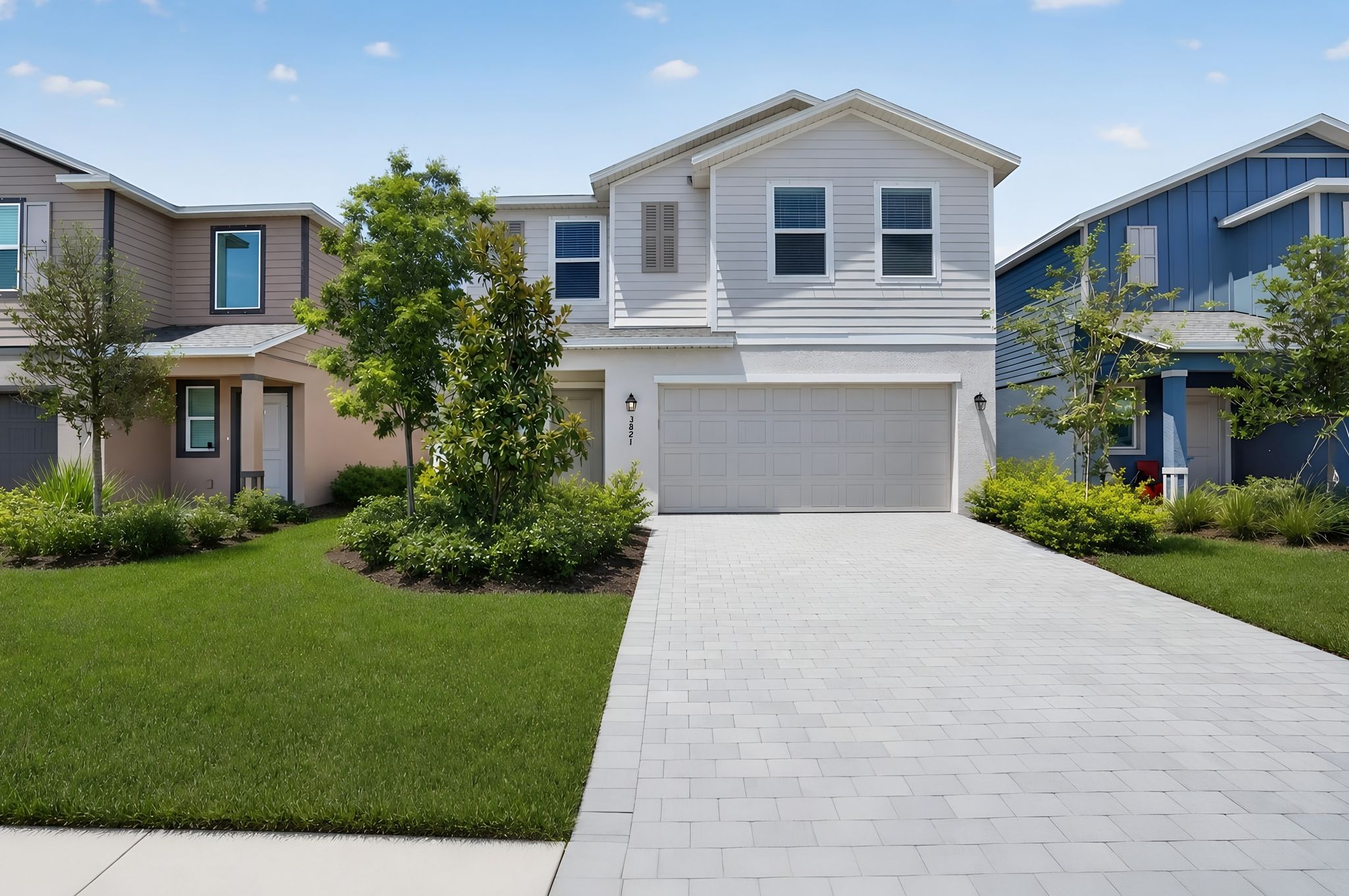 01 3821 Ambersweet Crossing Exterior 2104