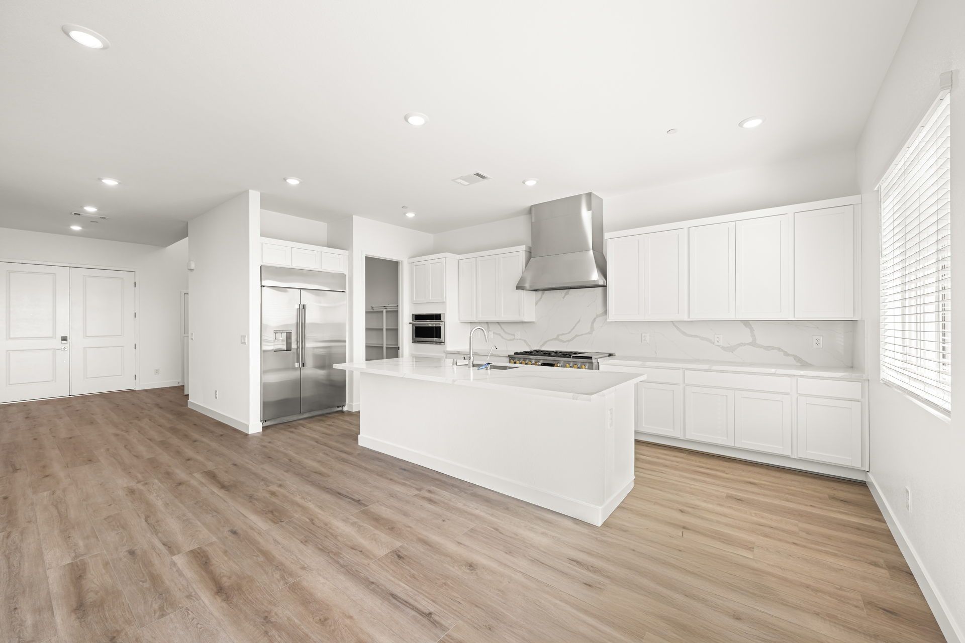 Lennar1630 Amalfi Arches Place07