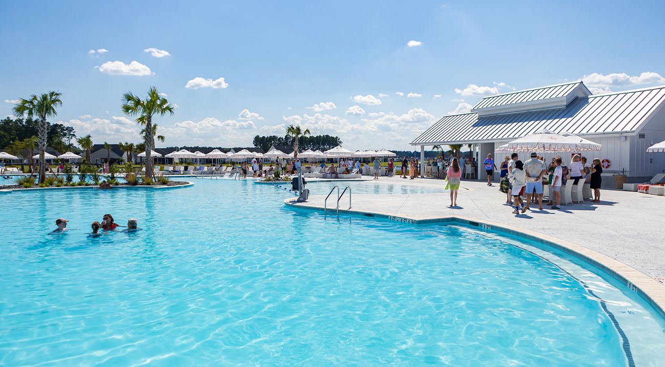 Horizonsat Summers Corner Amenity Pool 4of5