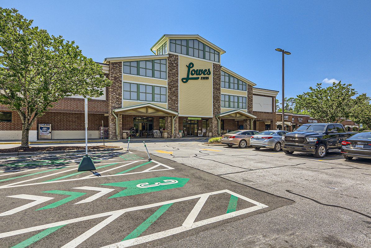 Sanford Lowes Foods