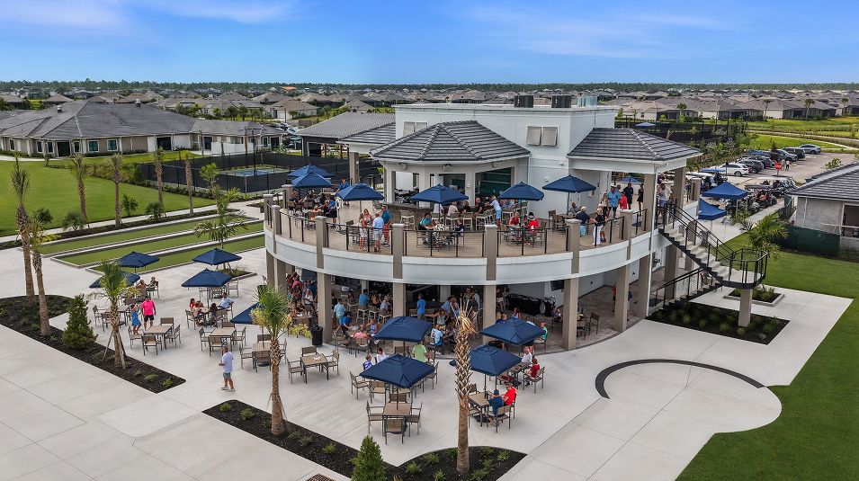 Webbs Reserve Amenity Restaurant Bar Overlook 2of3