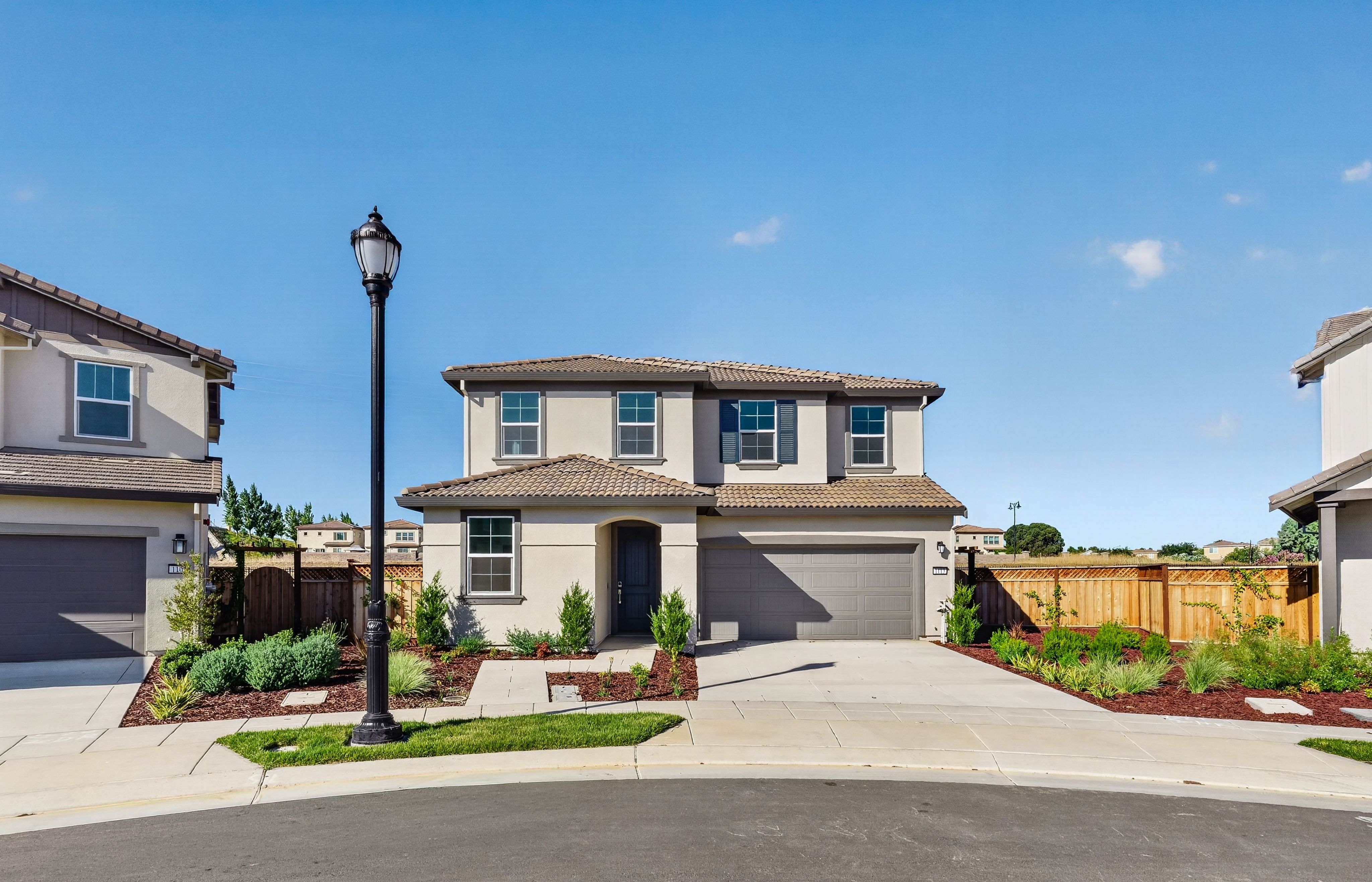 Residence 3 - Lakeshore - Lugano: Mountain House, California - Lennar