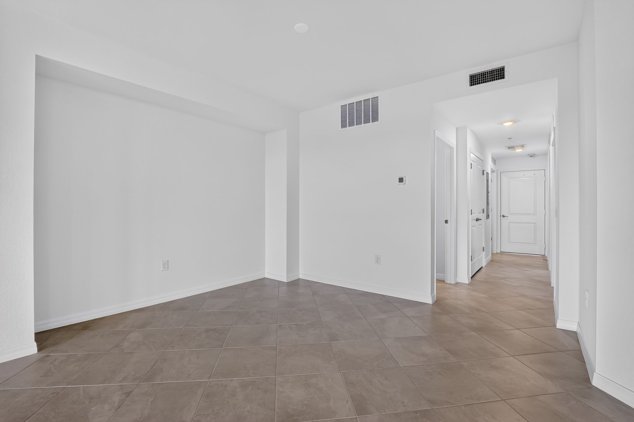 31 15888 Grn Acrs Ave 4211 Others 8956