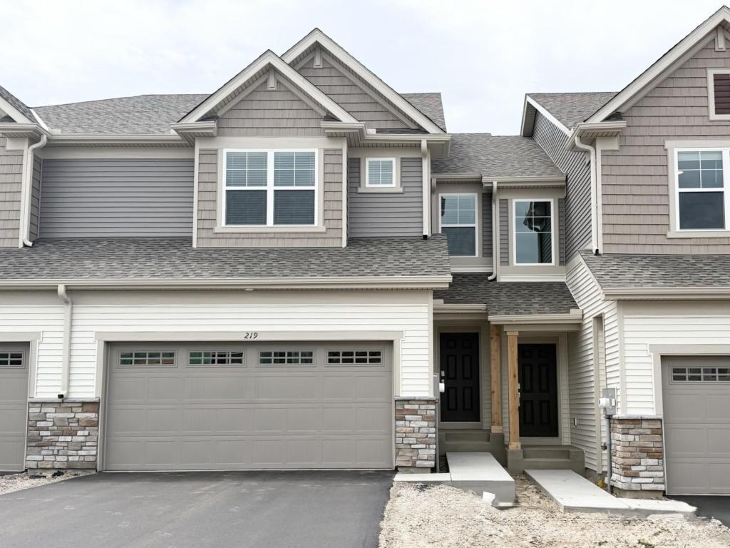 Taylor - Waterford - Liberty Collection: Waconia, Minnesota - Lennar