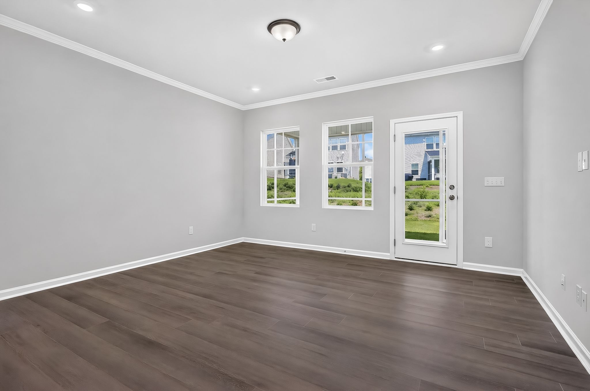 10 1380 Adler Cv Rd Living room Edit