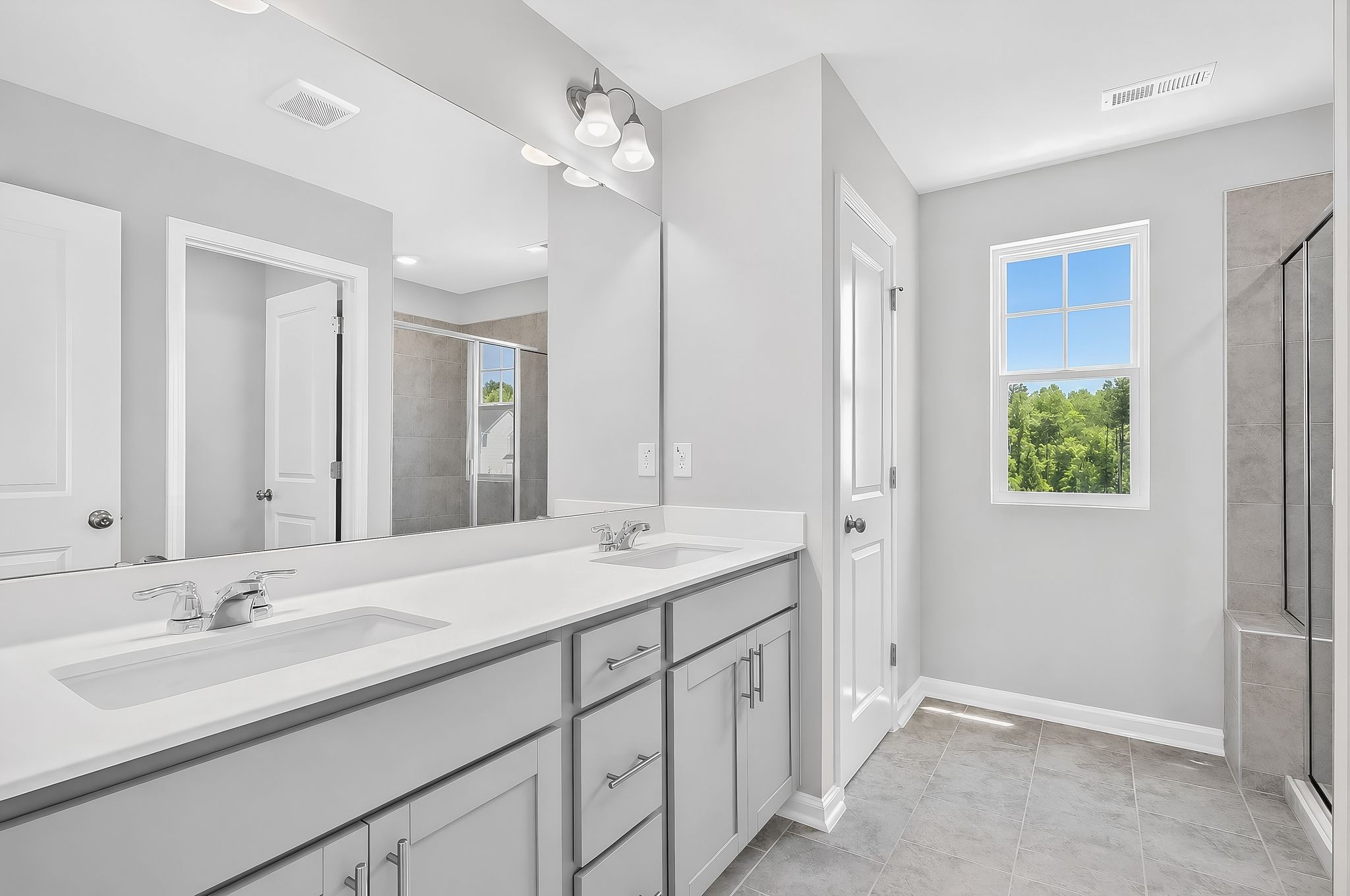 28 1380 Adler Cv Rd Bathroom Edit