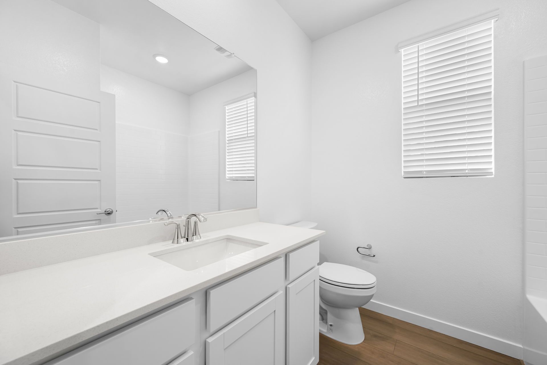 Lennar1659 Portofino Falls Place06