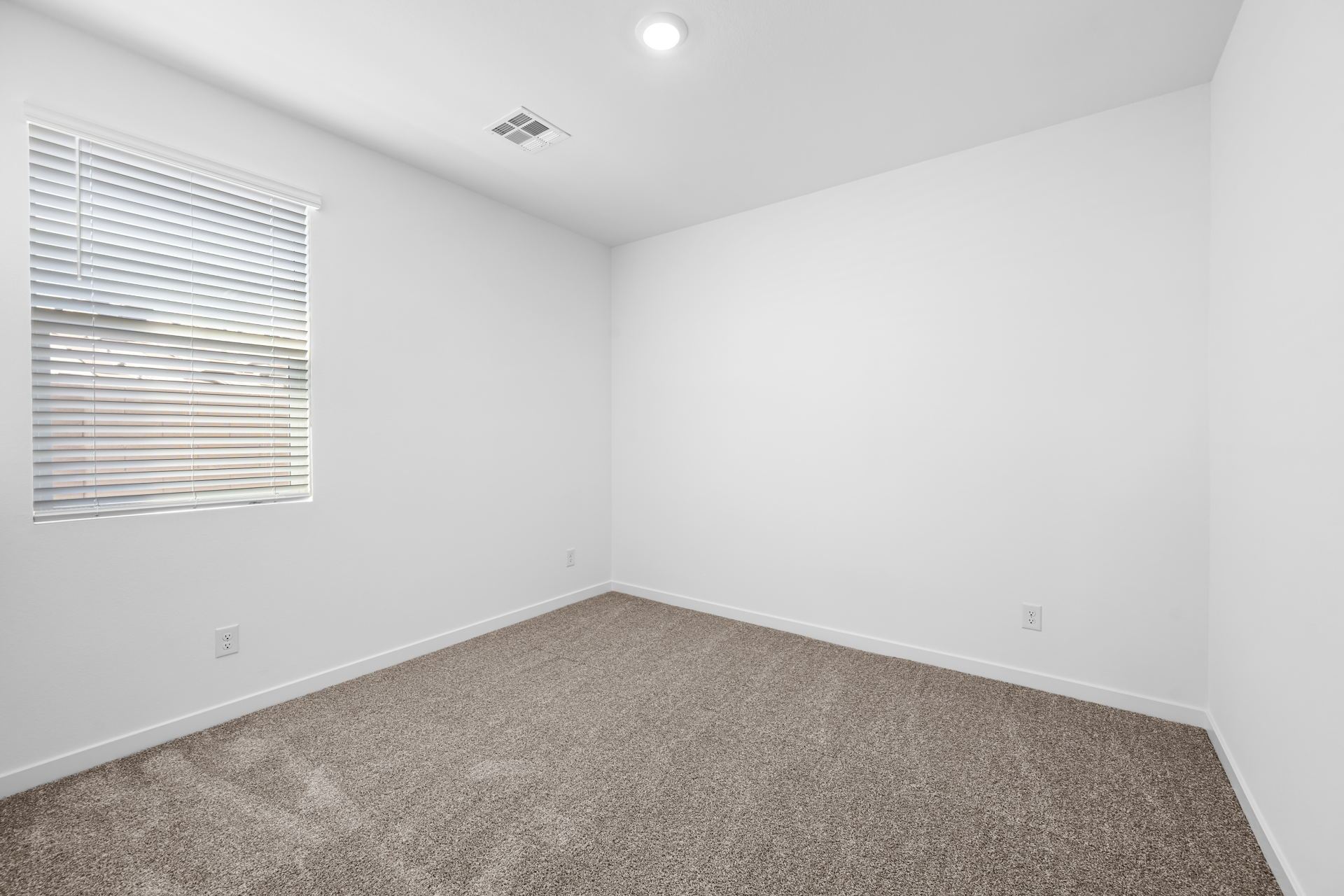 Lennar1659 Portofino Falls Place07