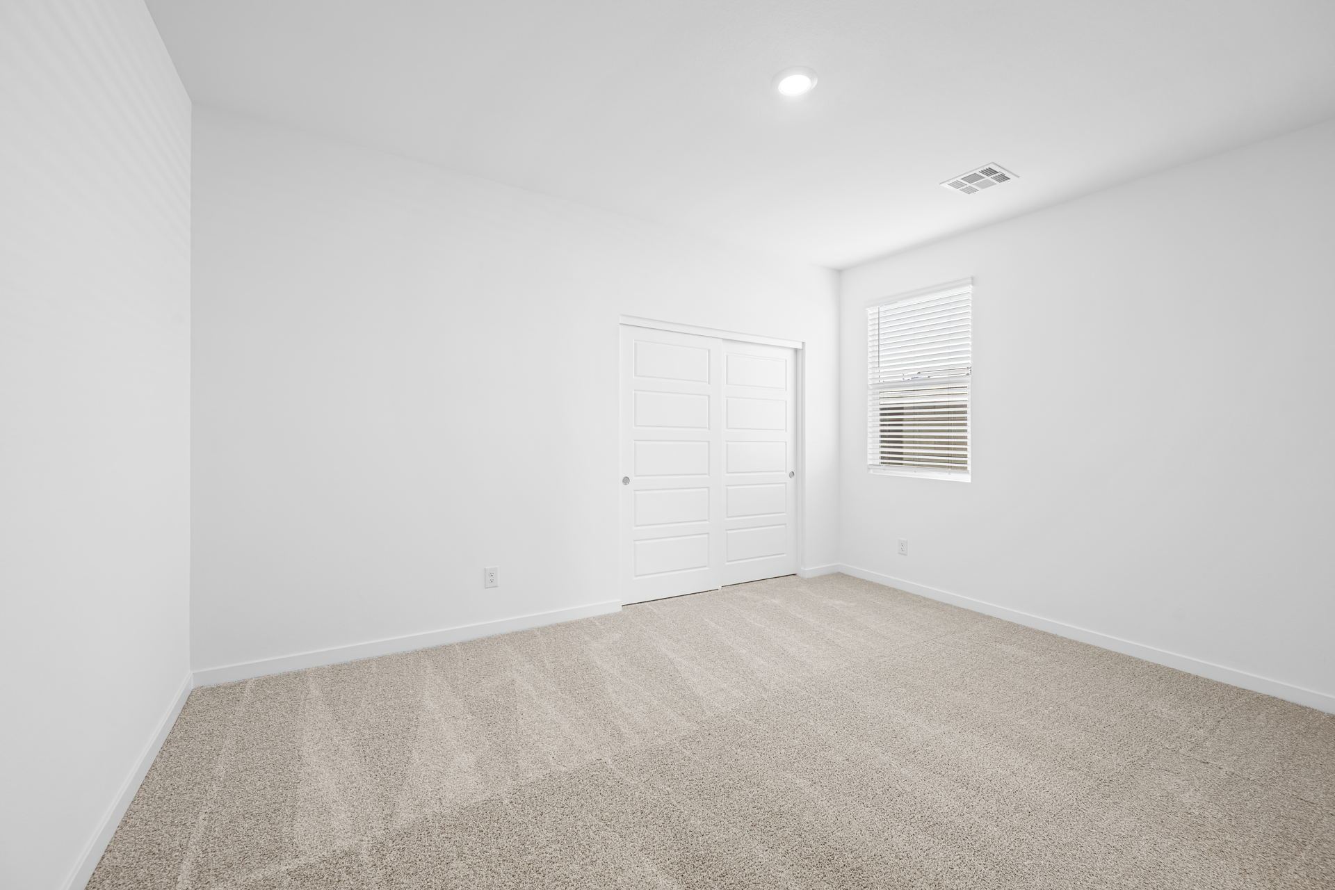 Lennar1662 Portofino Falls Place03