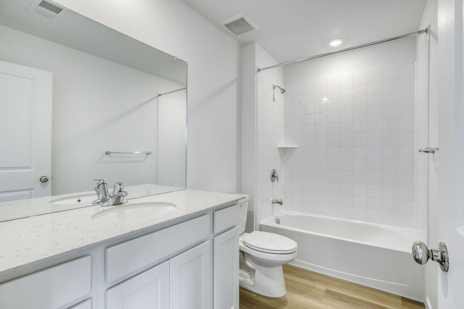 6158 Drum Place   Web Quality   011   11 Bathroom