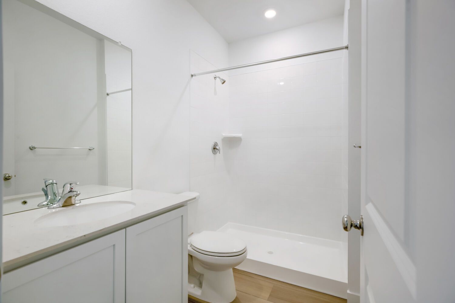 1678 Drumming Dr   Web Quality   009   09 Bathroom