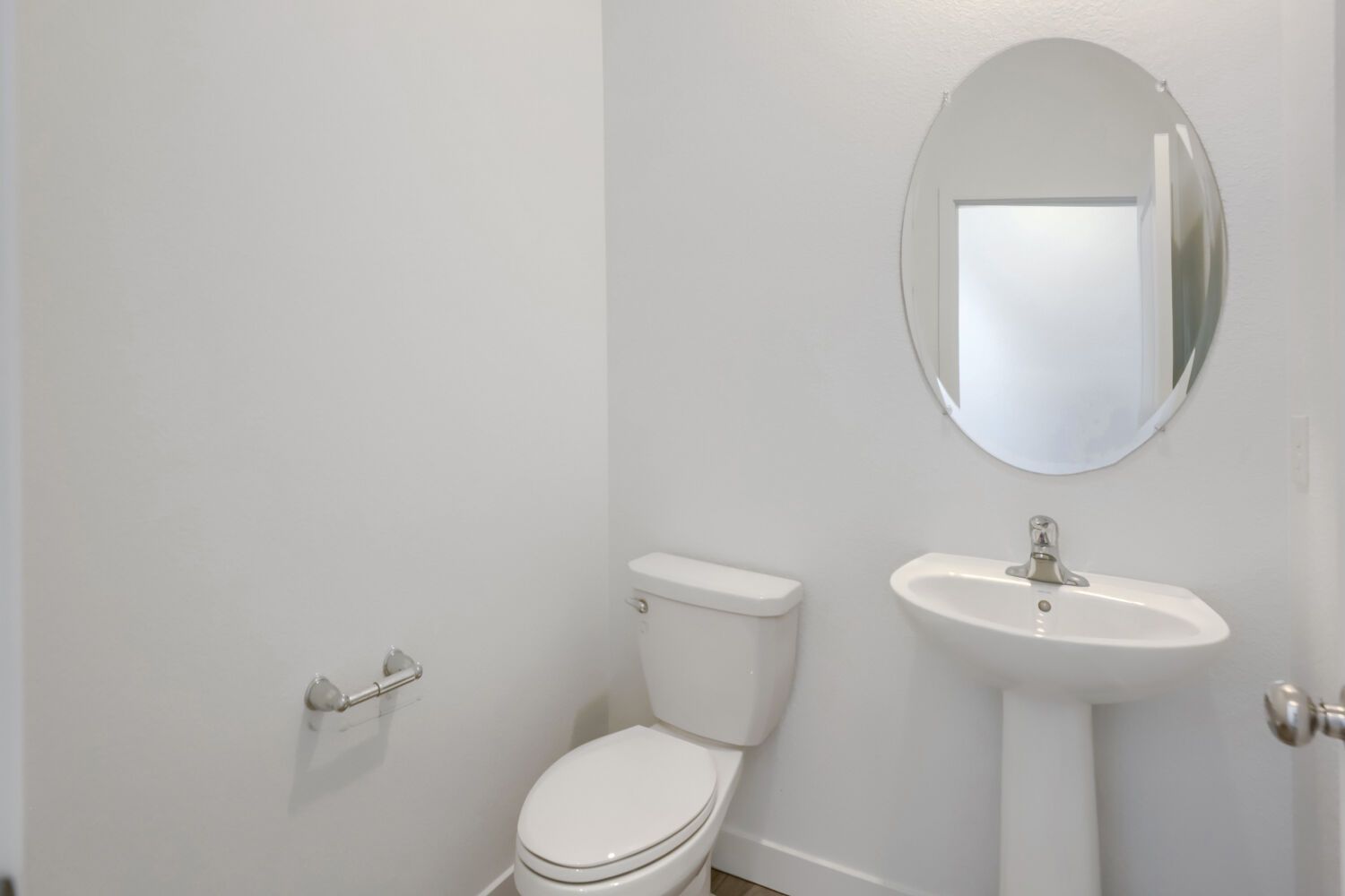 1678 Drumming Dr   Web Quality   010   10 Bathroom