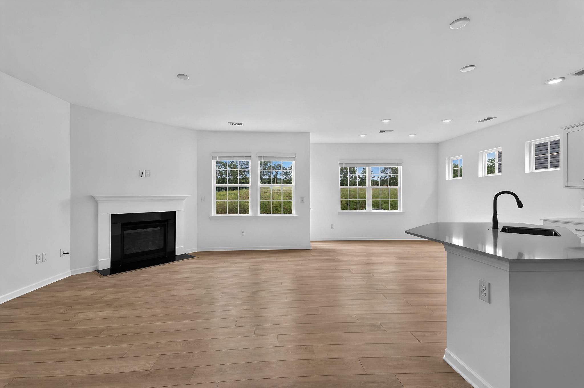 Pine Oaks Estates Greenway 11