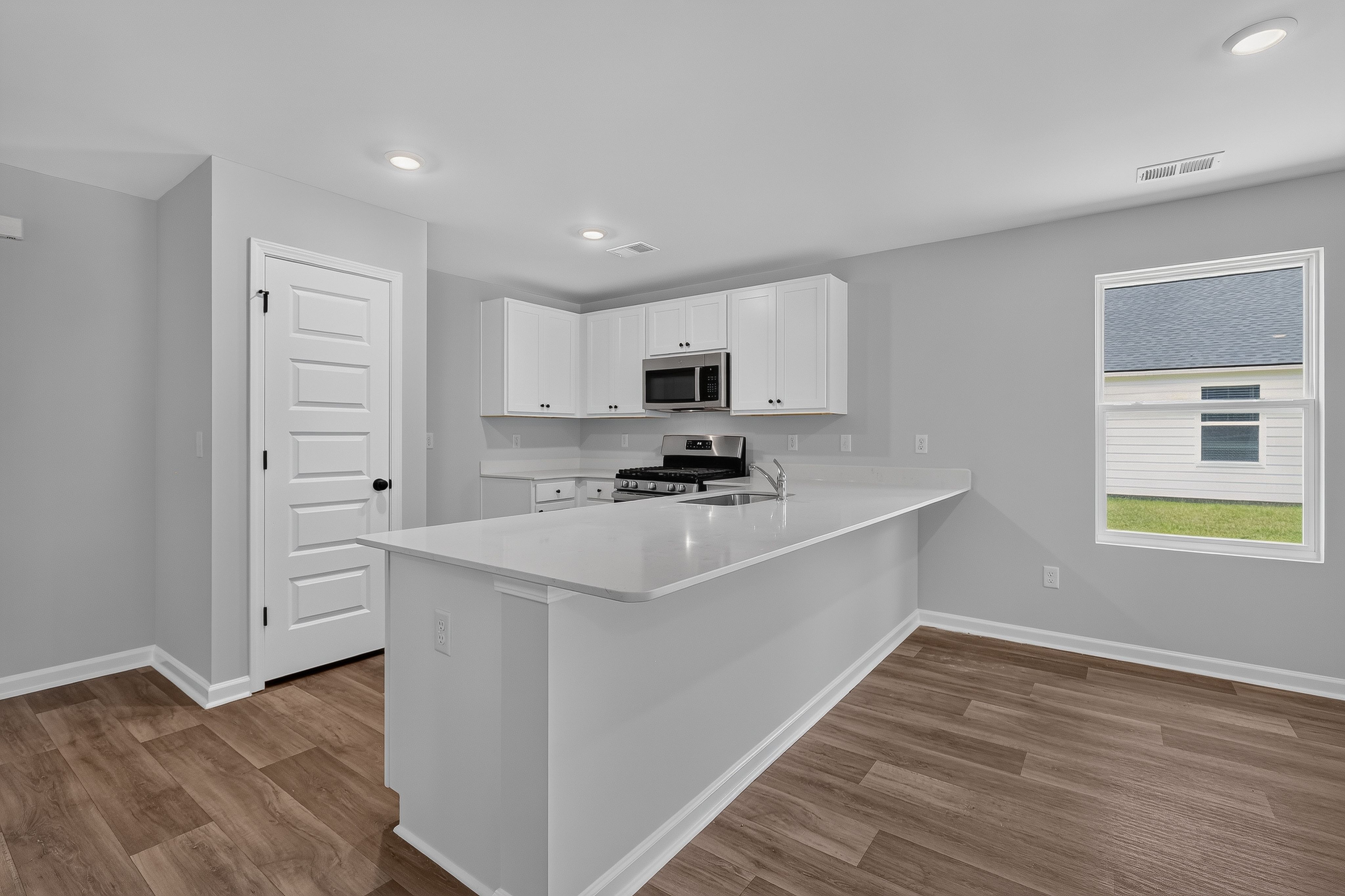 Brookshire Newlin 16
