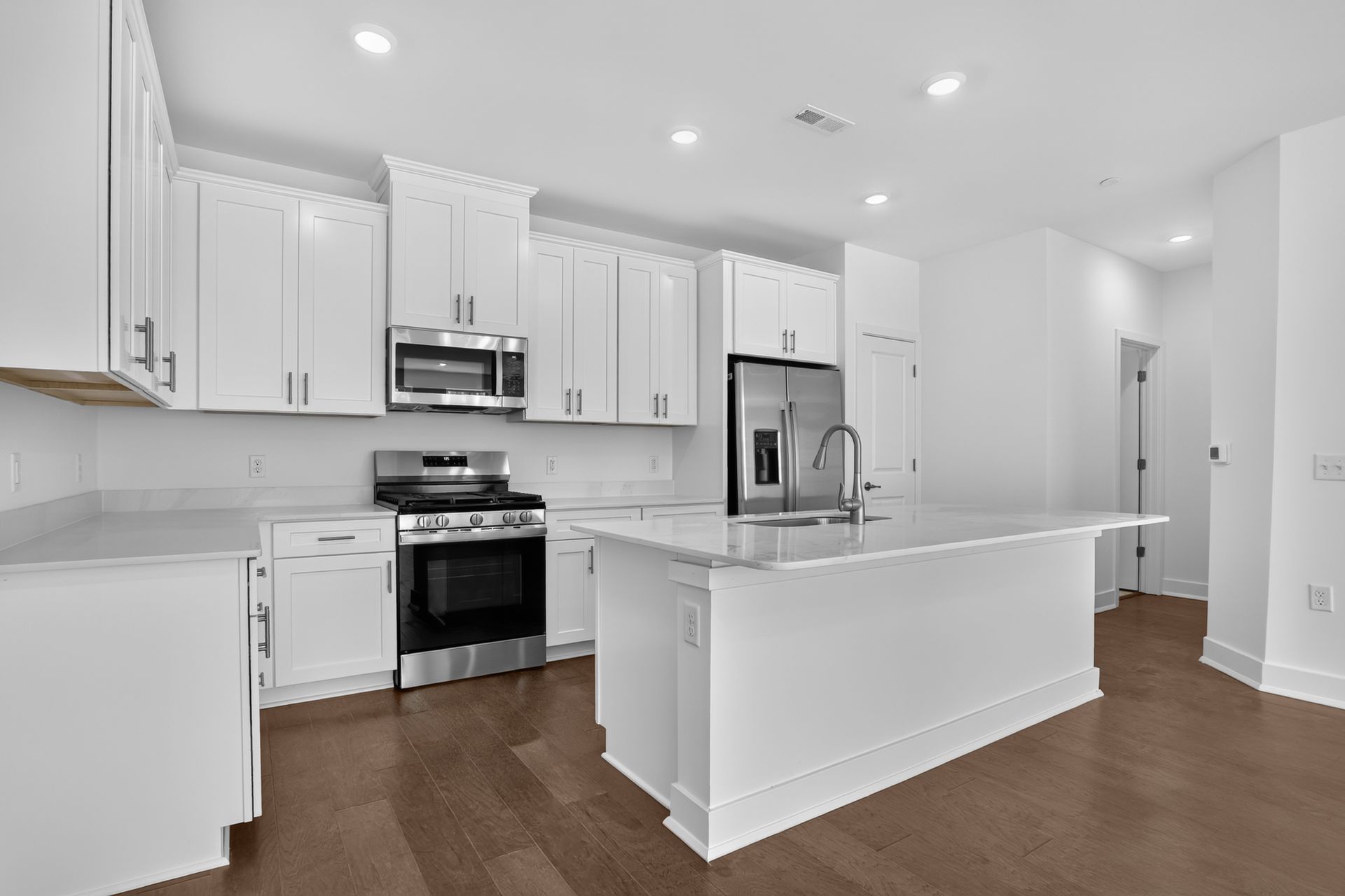 Terraces Collection Hopewell Arnold Kitchen 2of3 F1