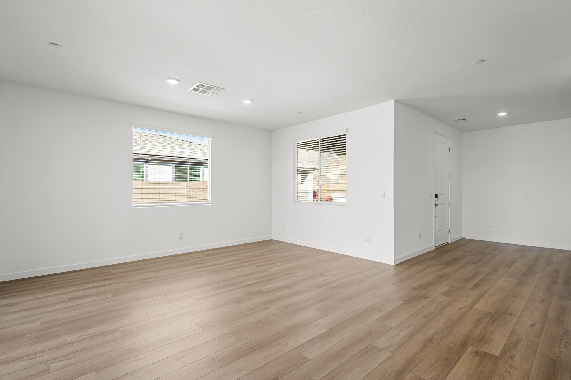 Lennar1476 Bianca Falls Drive11