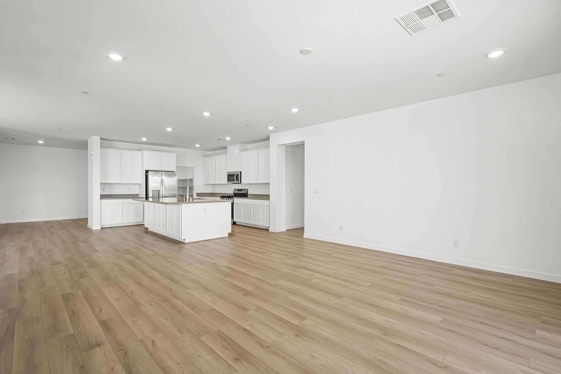 Lennar1476 Bianca Falls Drive12