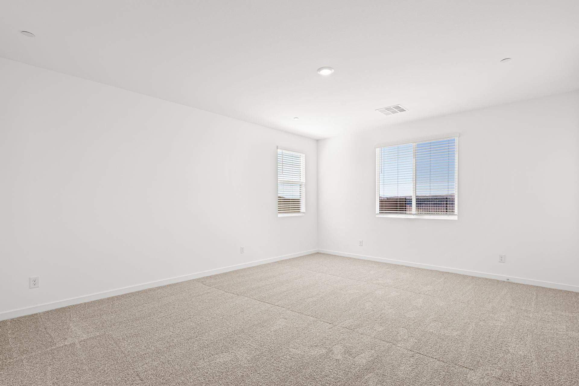 Lennar1476 Bianca Falls Drive13