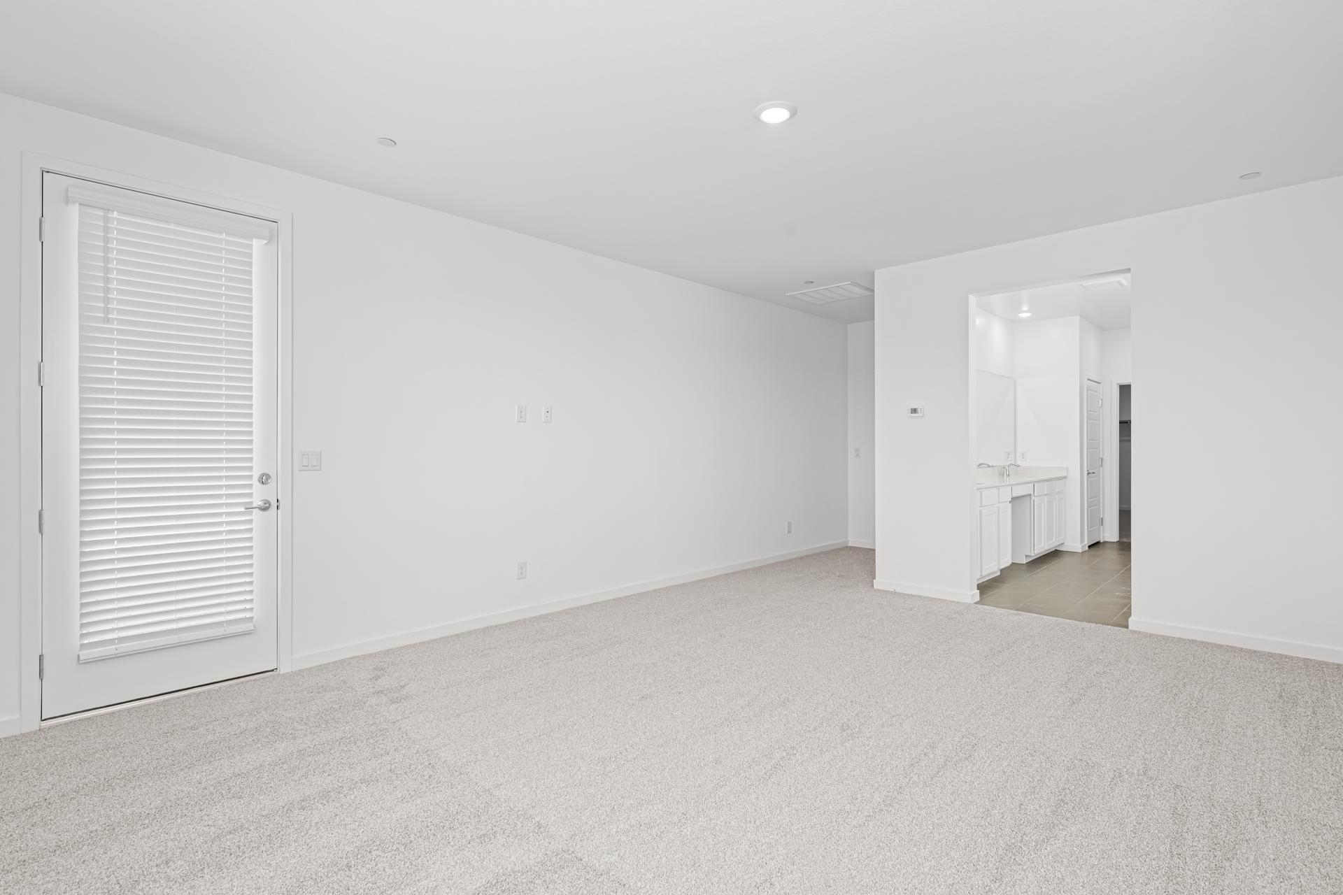 Lennar1476 Bianca Falls Drive14