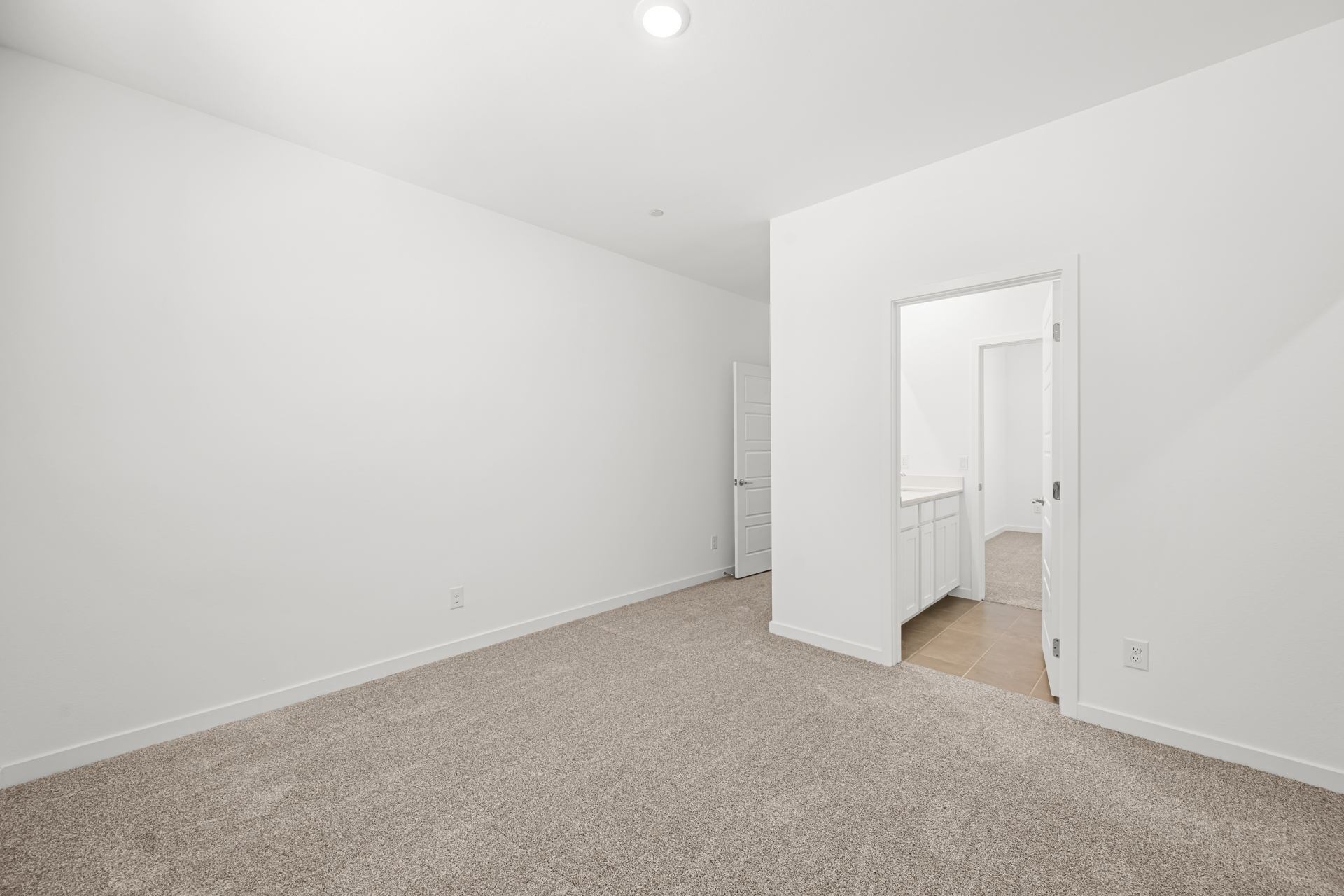 Lennar1476 Bianca Falls Drive22