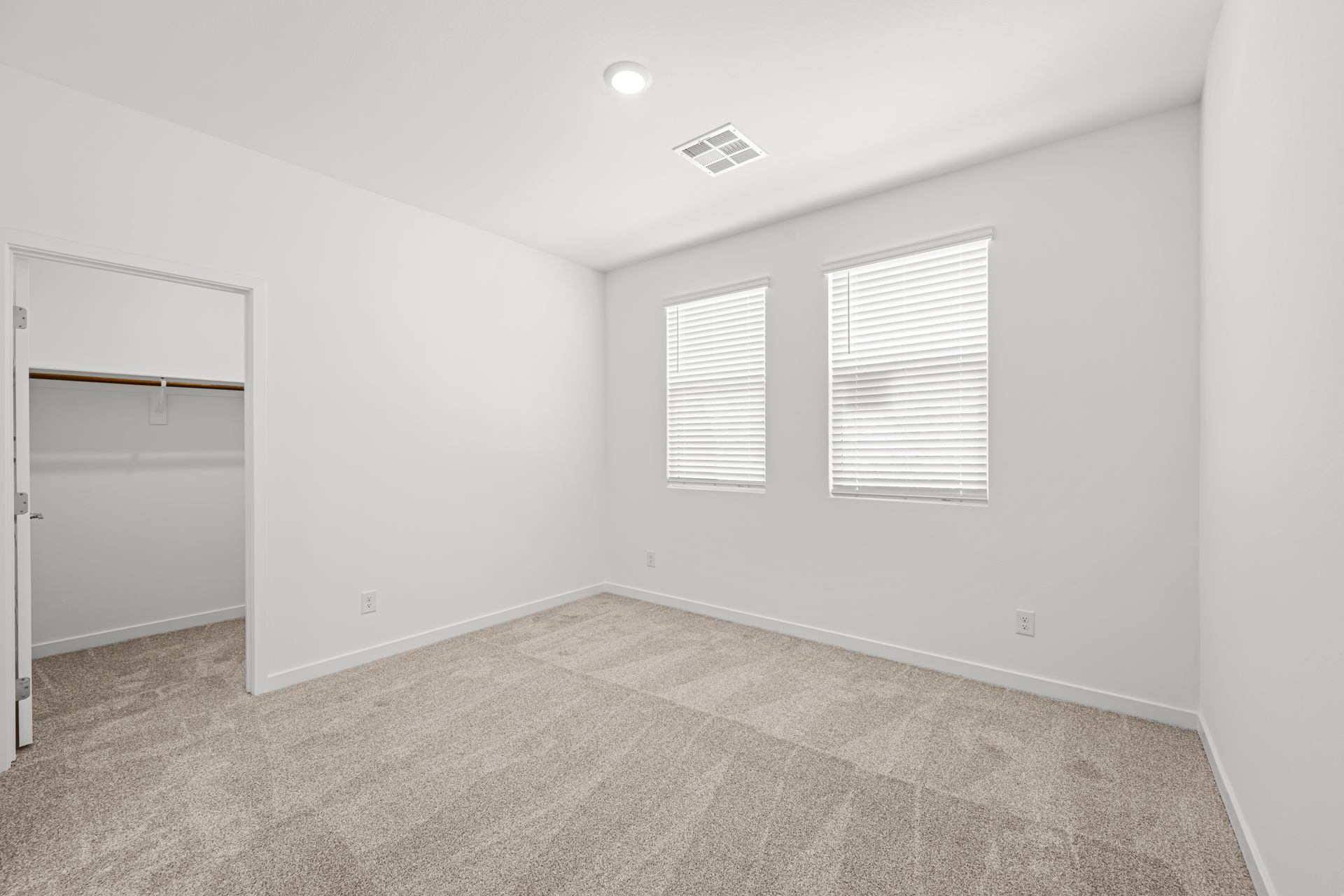 Lennar1476 Bianca Falls Drive23