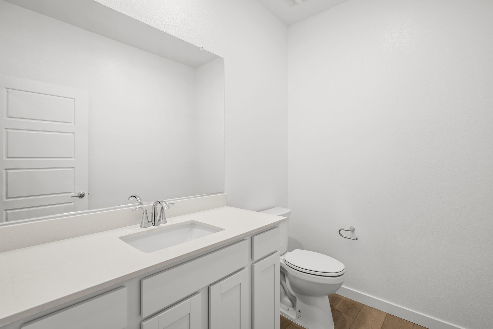 Lennar10910 Lewis Pointe Avenue11