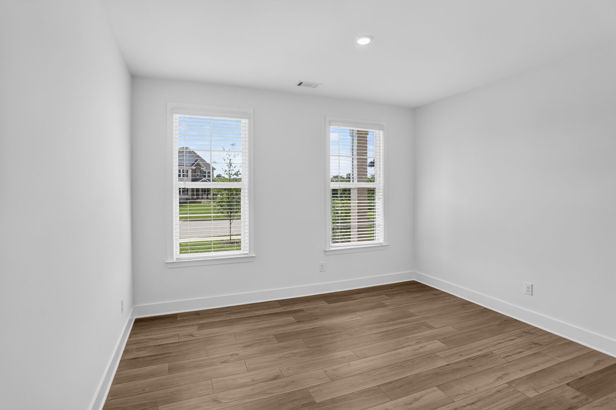 Estates Yellow Creek Darlington II 24