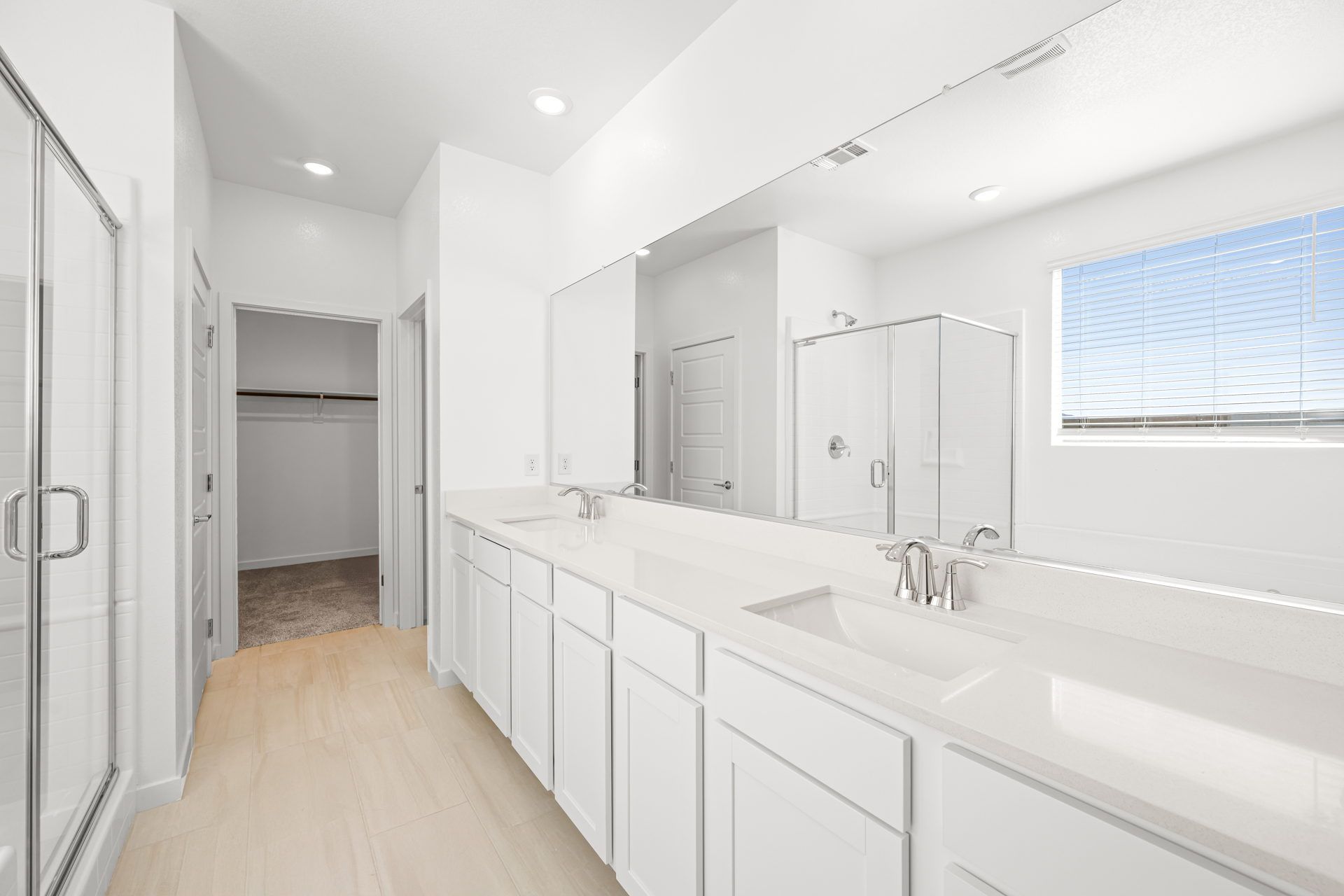 Lennar1409 Bianca Falls Drive13