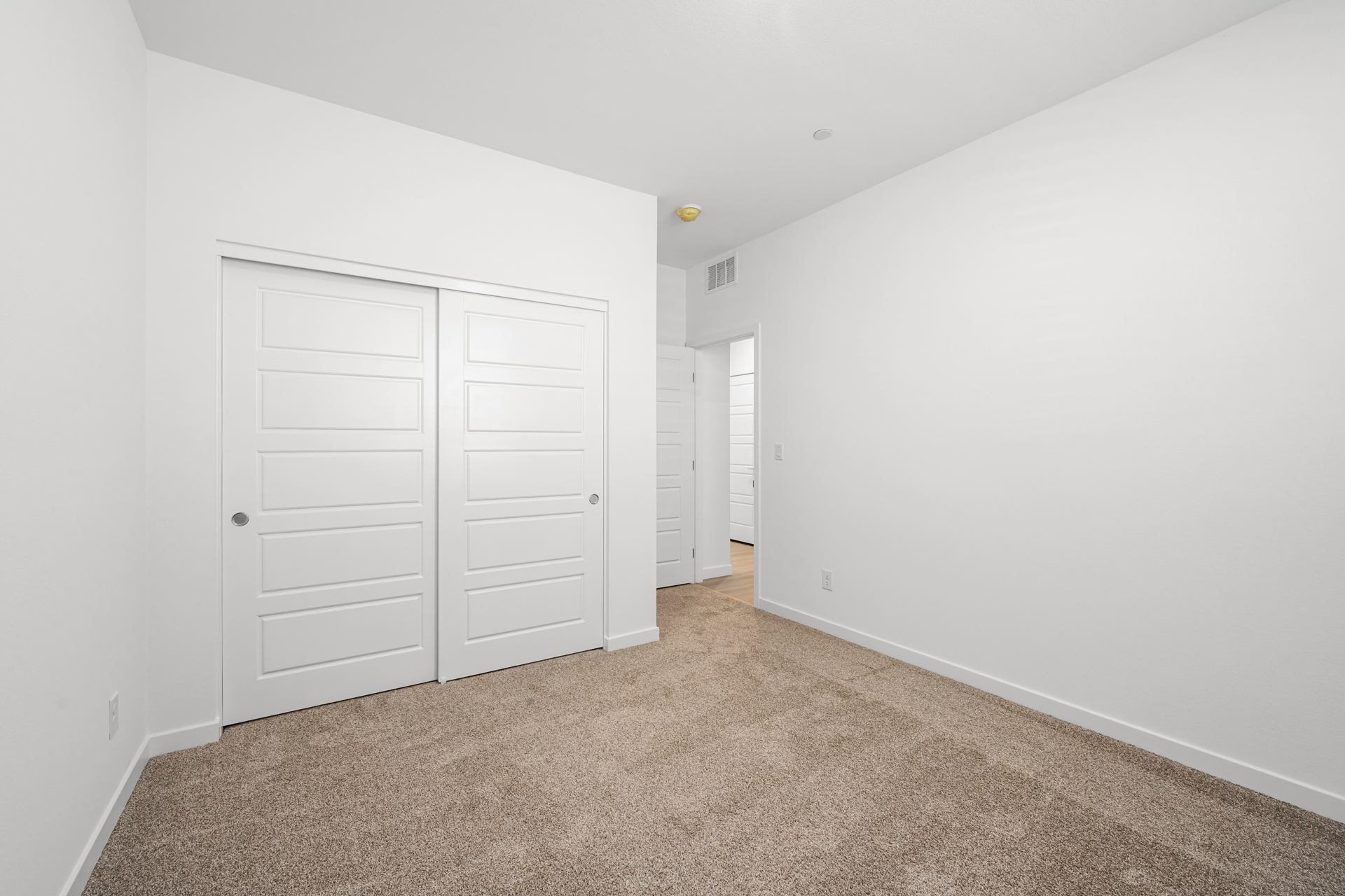 Lennar1409 Bianca Falls Drive18