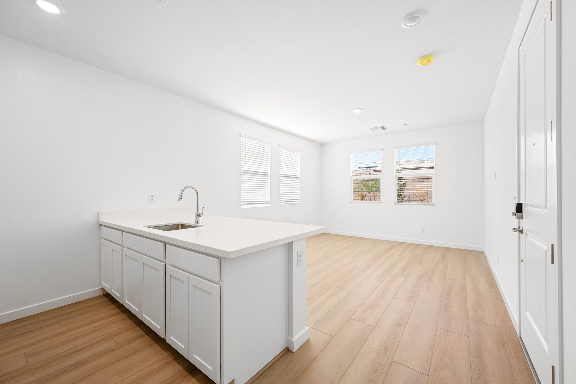 Lennar1409 Bianca Falls Drive22