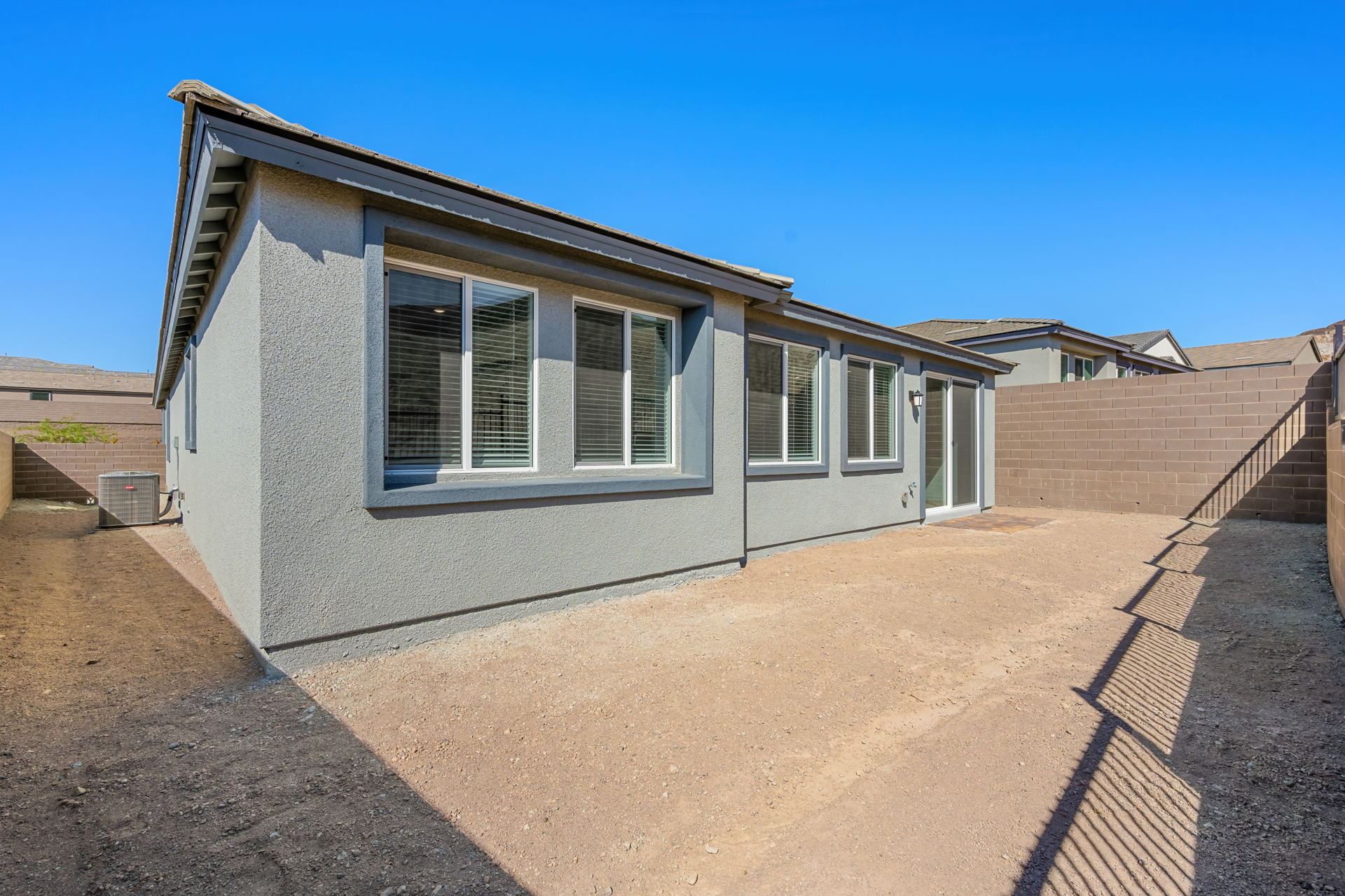 Lennar1409 Bianca Falls Drive31