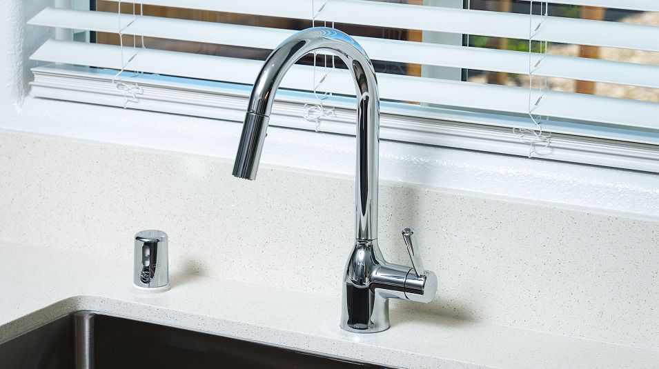 Windsor Antelope North EI Res2018 Kitchen Faucet F1 1