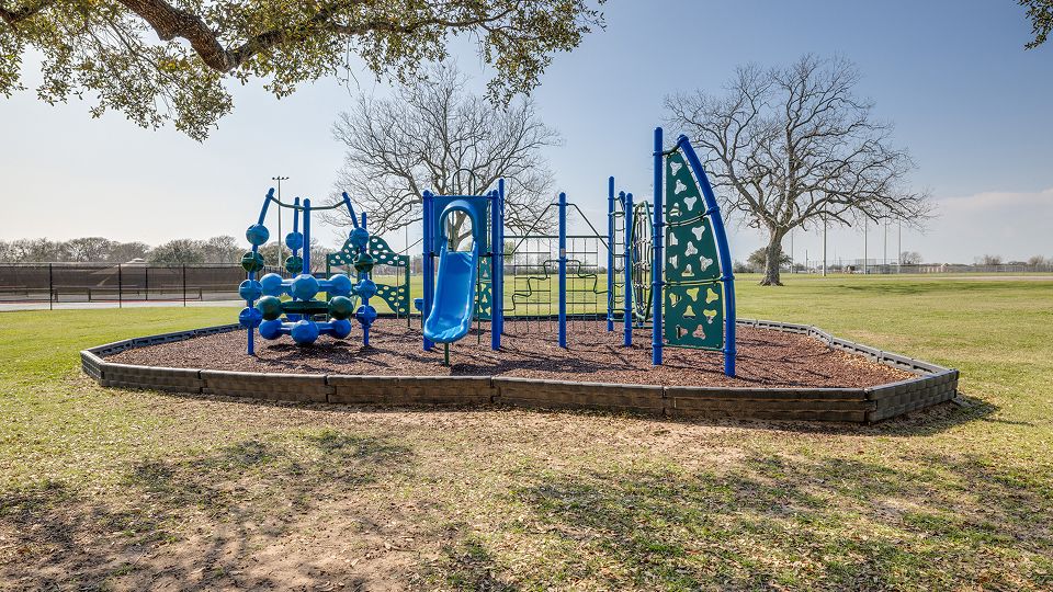Richmond Aerial Jones Creek Ranch Park Playground 4of6