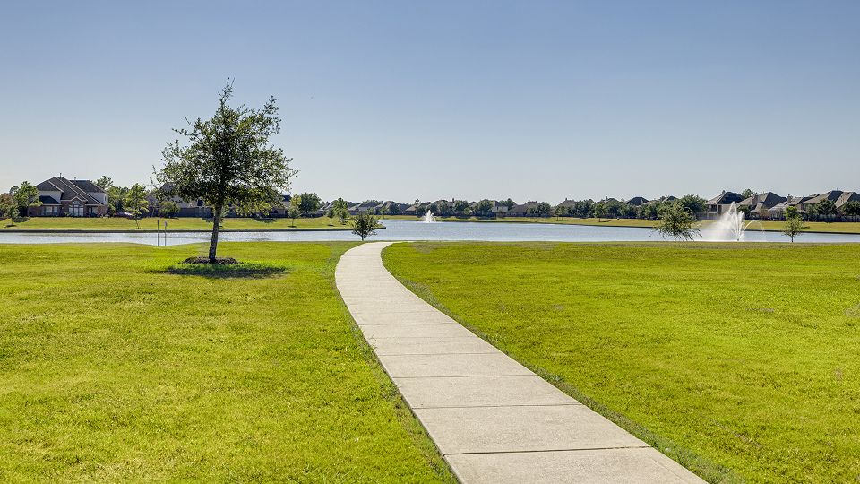 Estates Sterling Lakes Amenity Trails 1of3