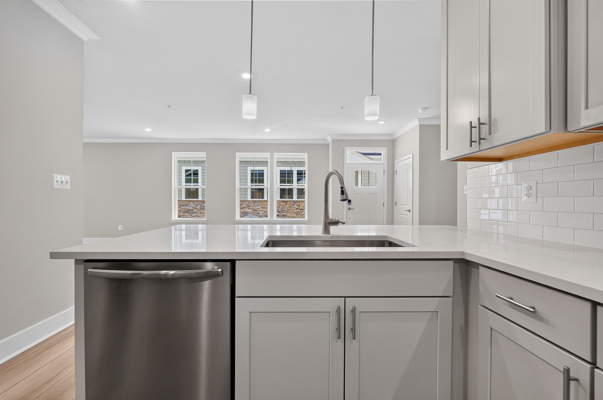 Heightsat Hunt Valley55+ Bailey Kitchen 2of4 F1