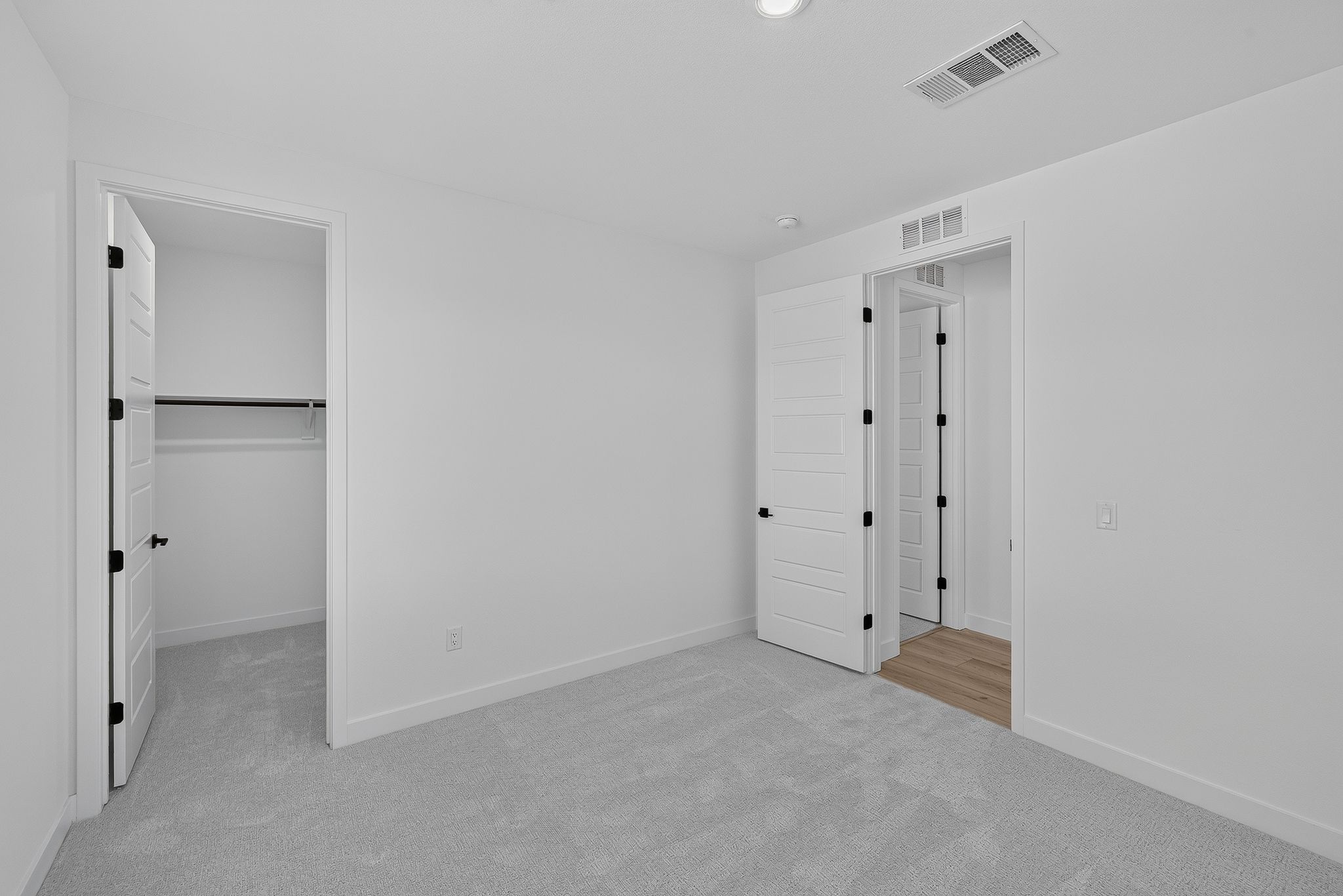 17 664 S Cecita Wy Edit