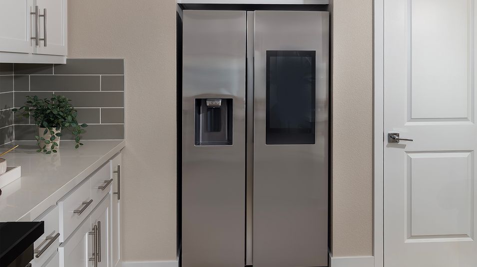 Parks Meadowood Res1 EI Kitchen Refrigerator