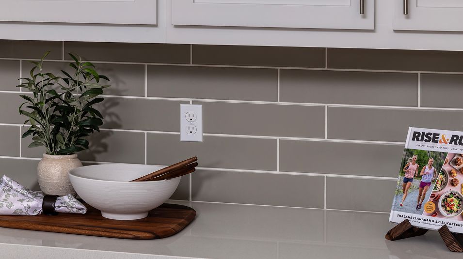 Courts Meadowood Res2 EI Kitchen Quartz Counter