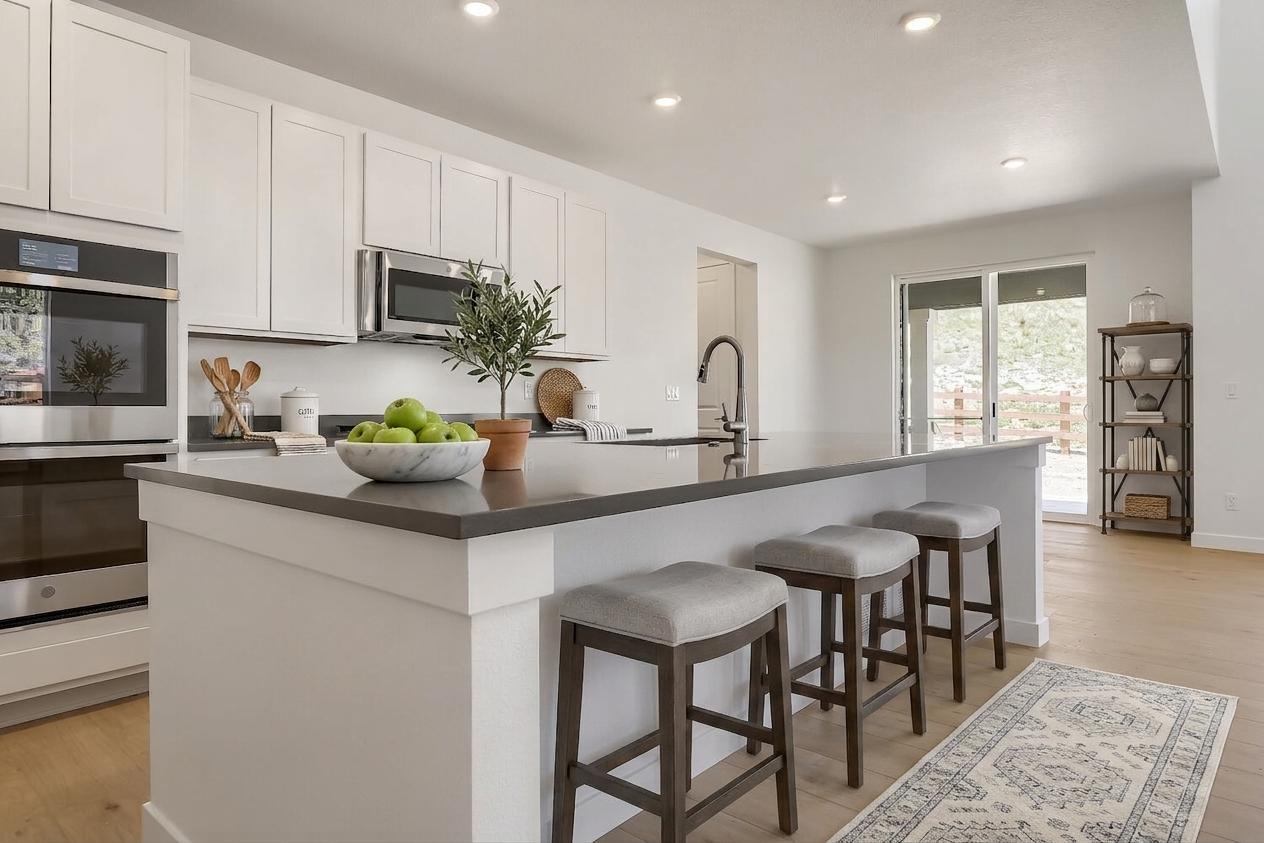 24734 E Kettle Ct   Kitchen Staged