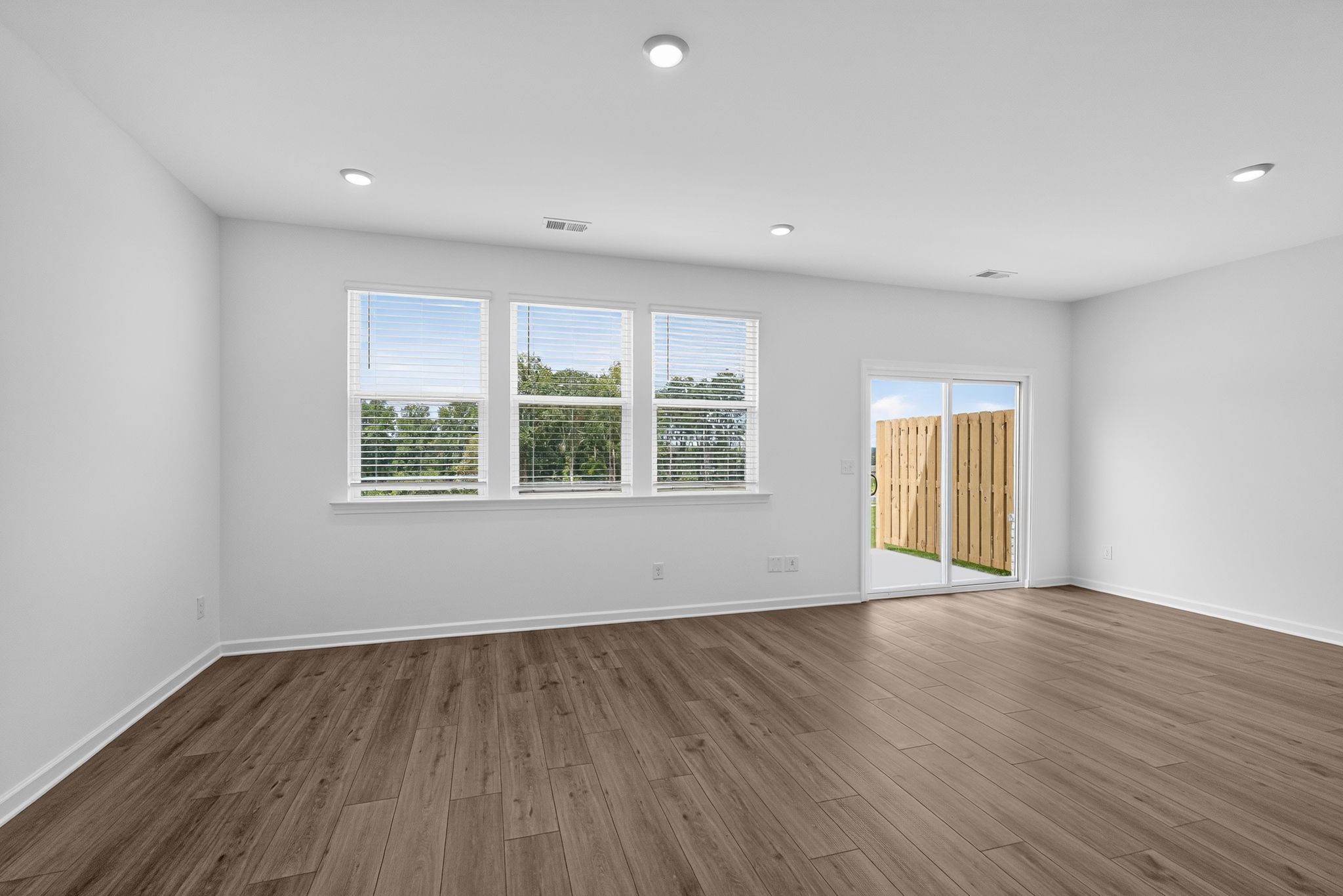 Townsat Ivy Creek Smyrna 7