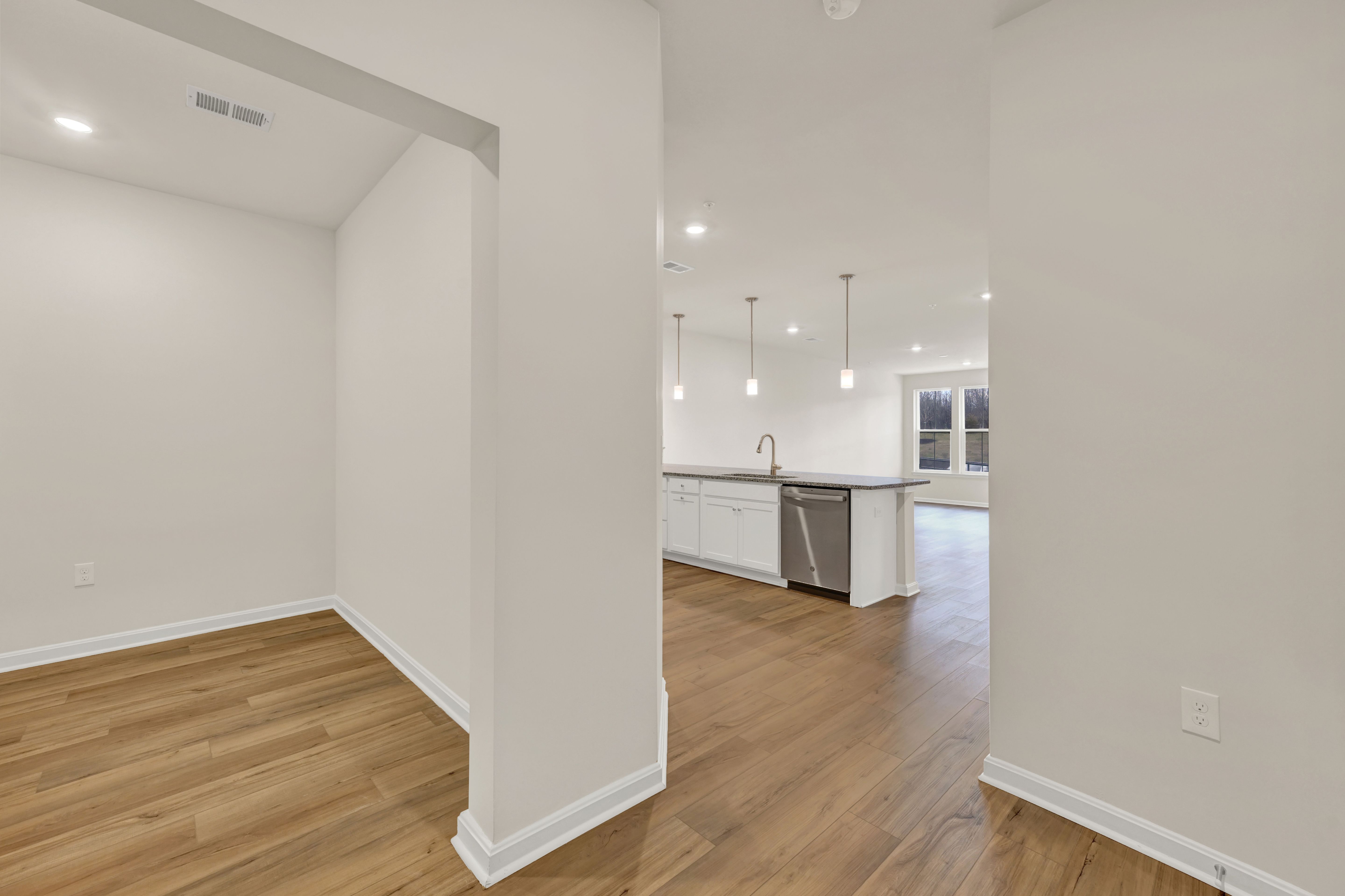 Beechfield Manors55+ Daisy Entry