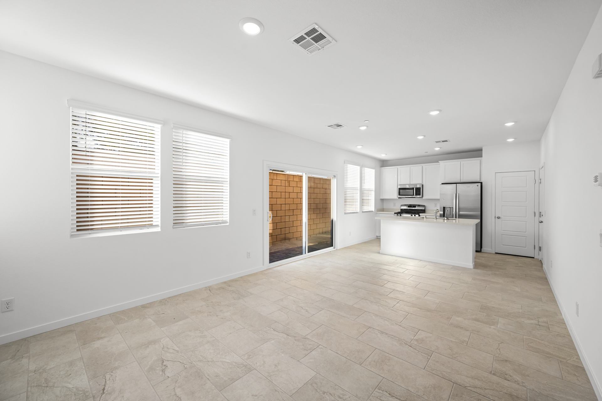 Lennar304 Crescent Glow Lane04