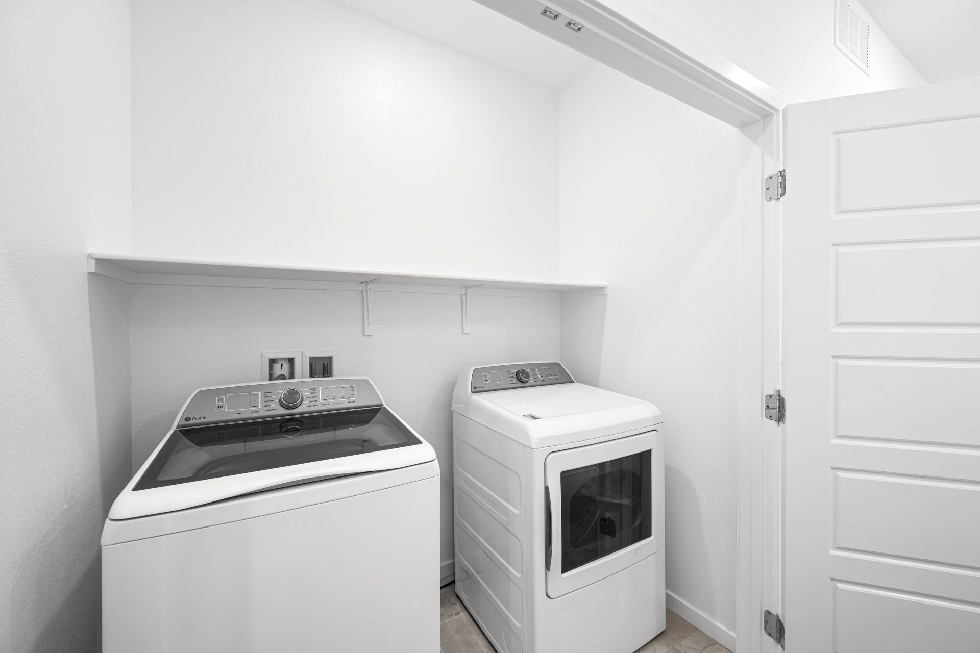 Lennar304 Crescent Glow Lane21