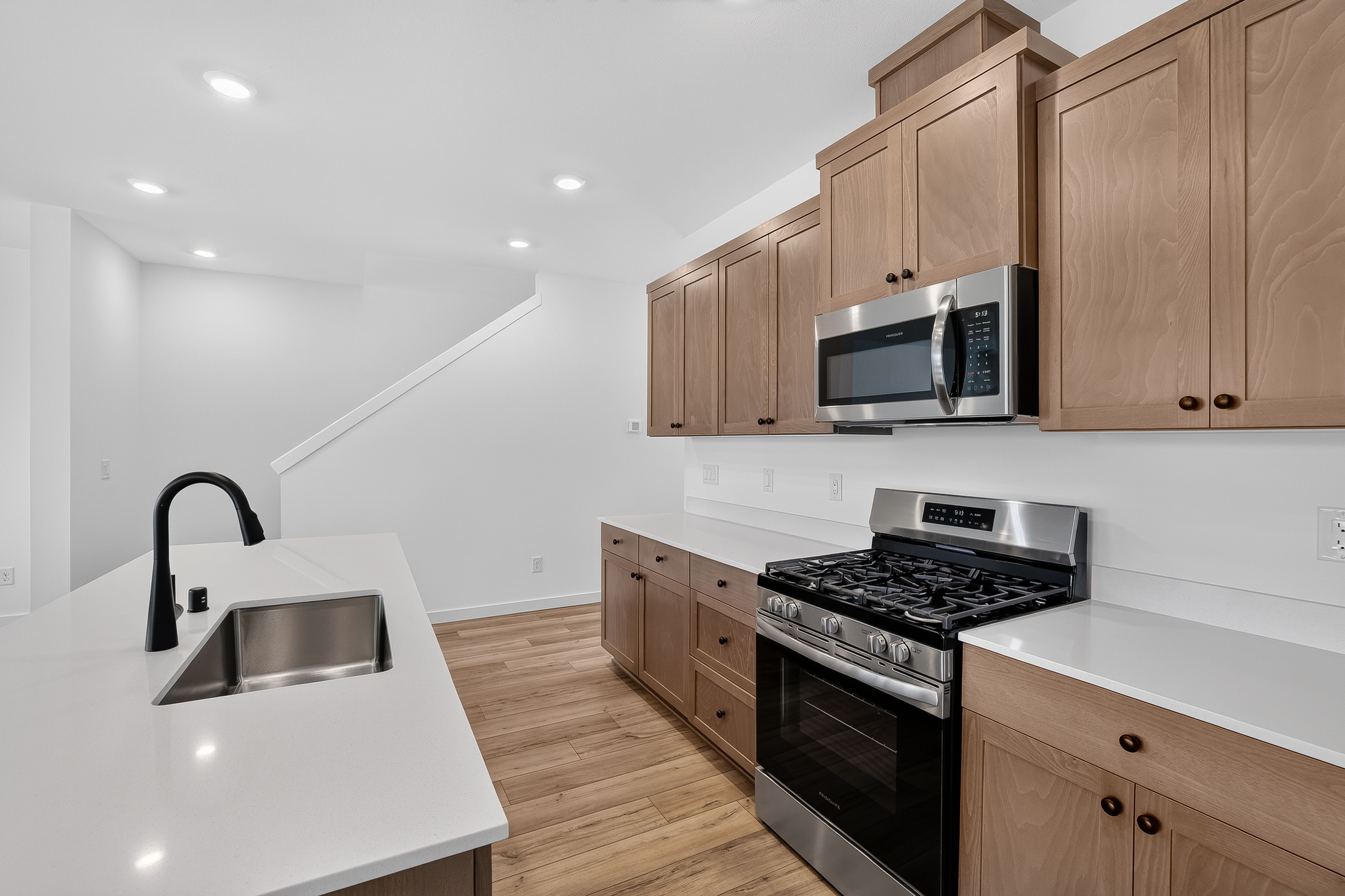 Alderand Ash Charlotte 15
