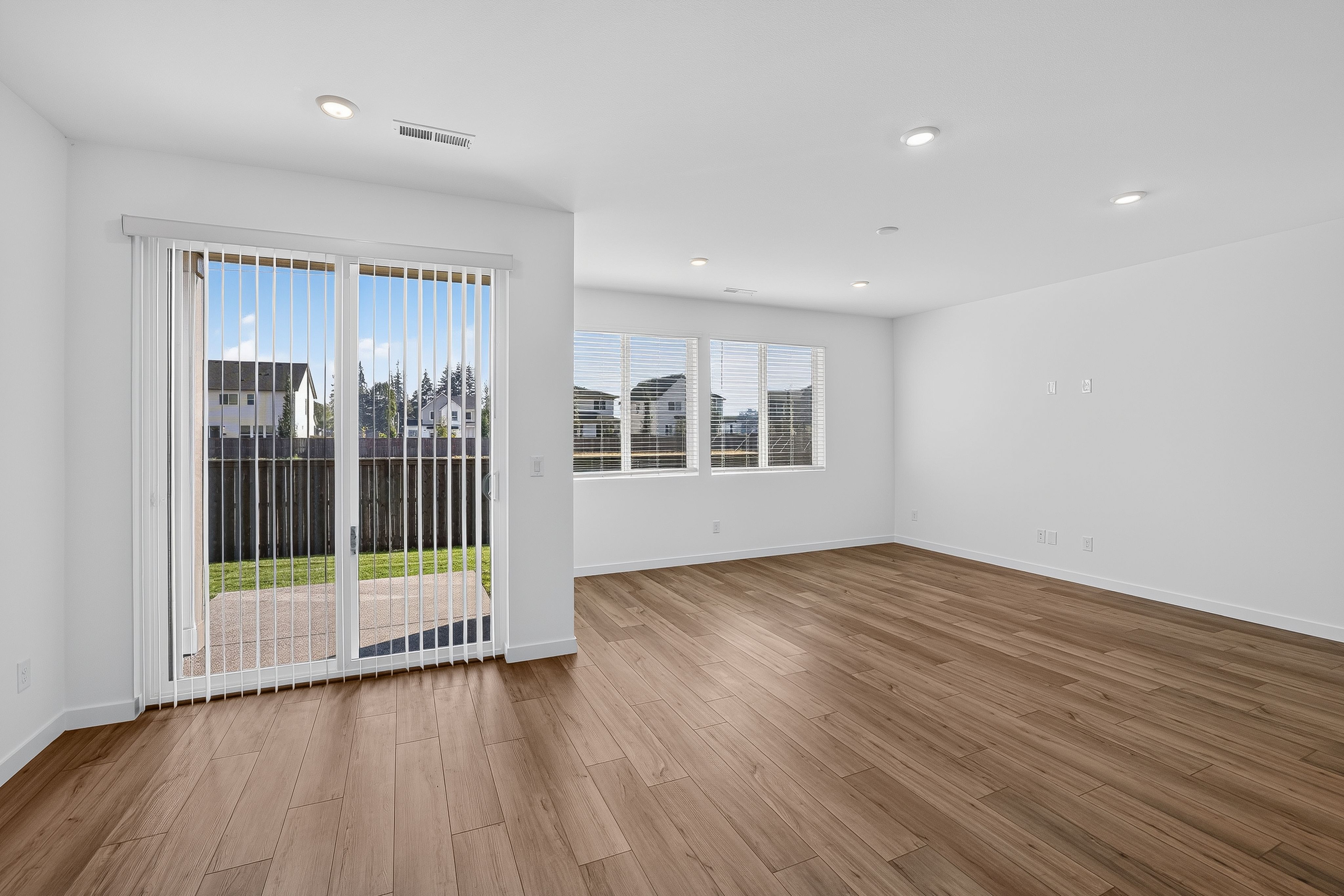 Alderand Ash Charlotte 11